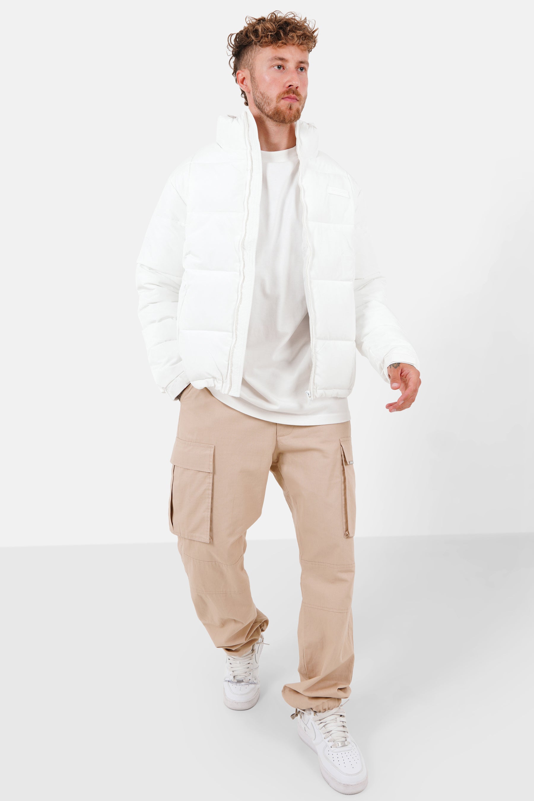 Square quilted puffer White