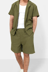 Pleated shorts khaki Green