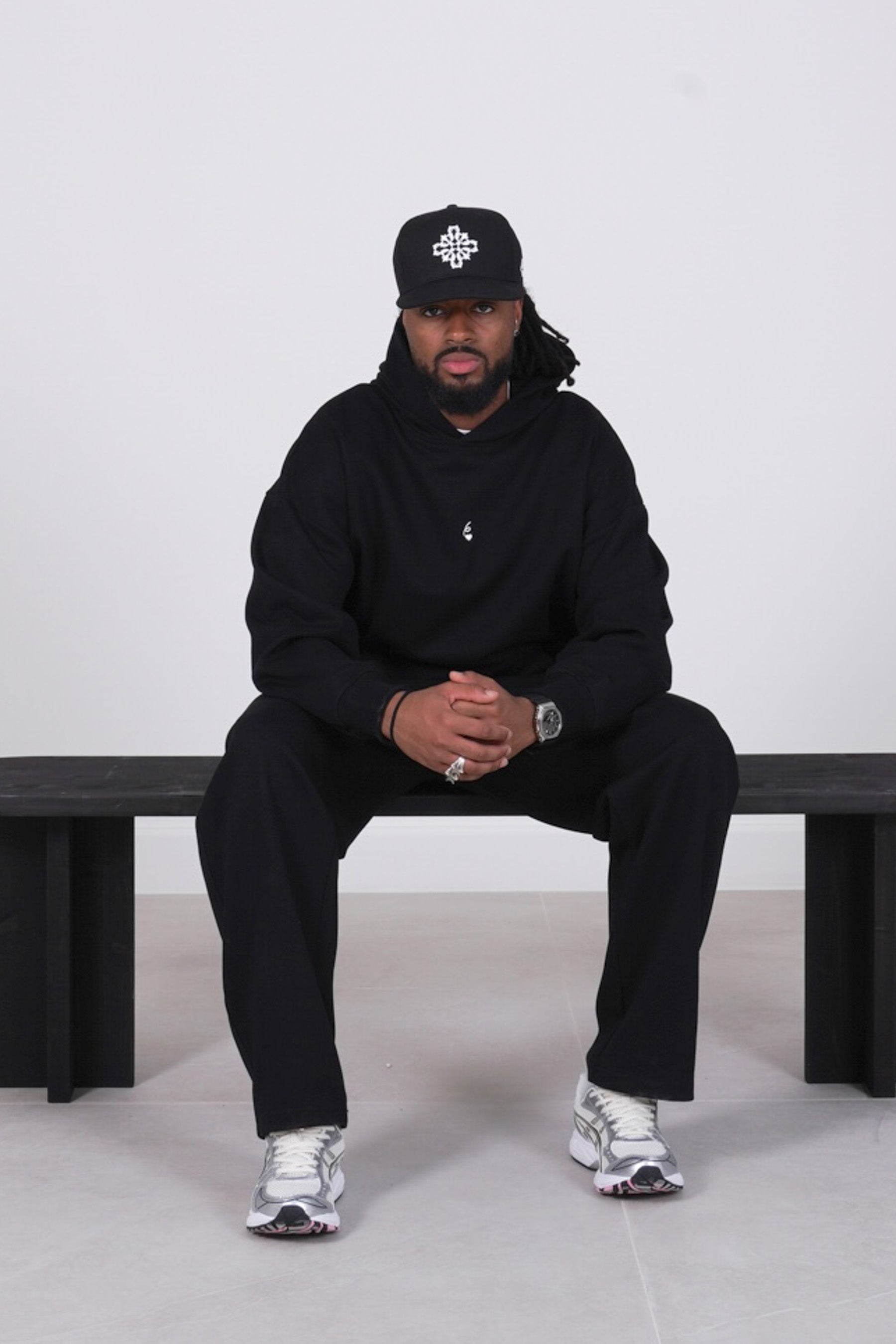 HEART embroidery hoodie