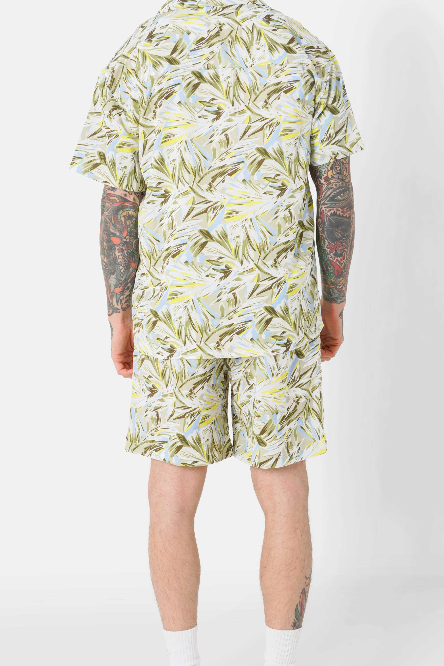 Flowy floral print shorts Green