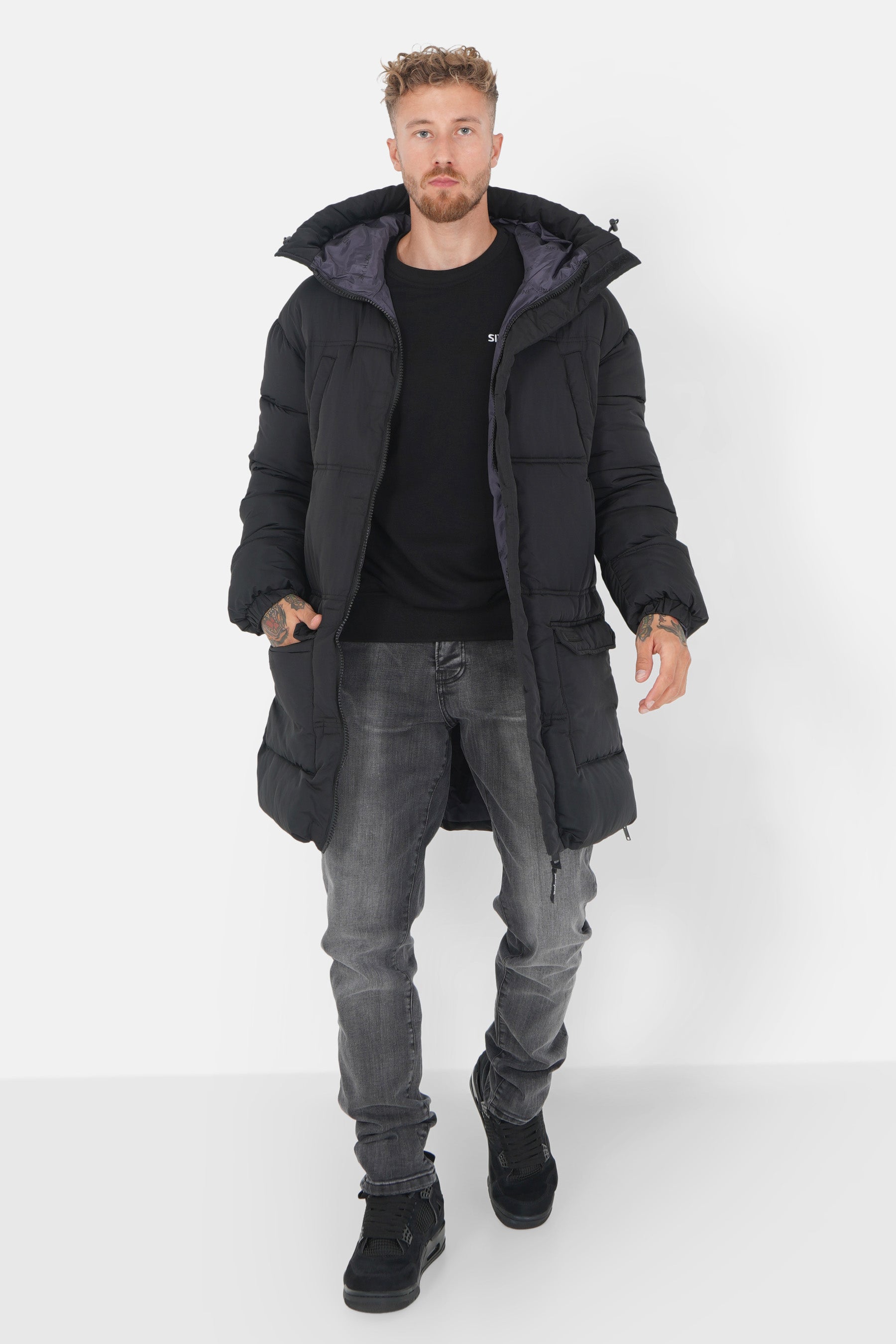 Padded long down jacket Black