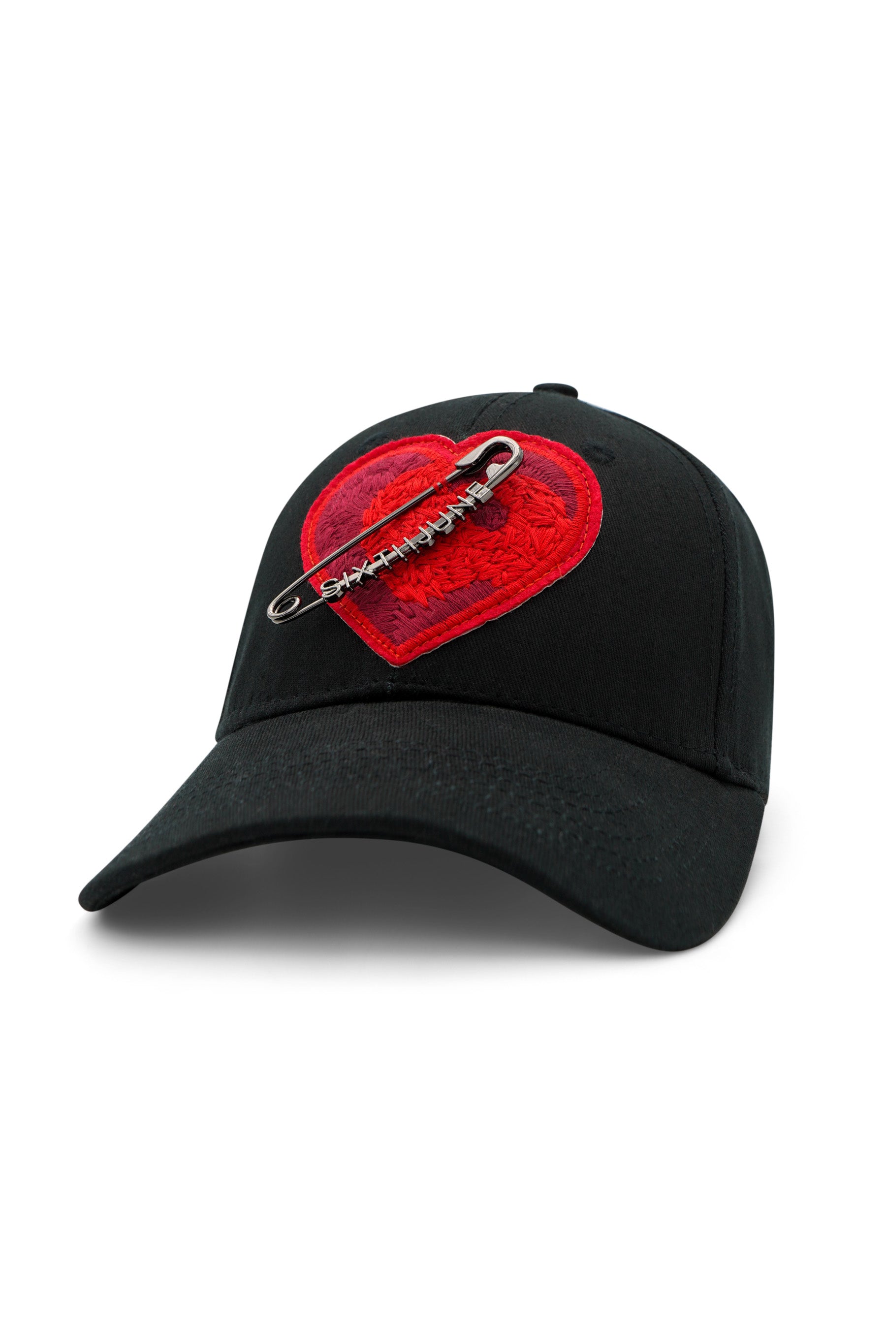 Embroidery heart cap Black