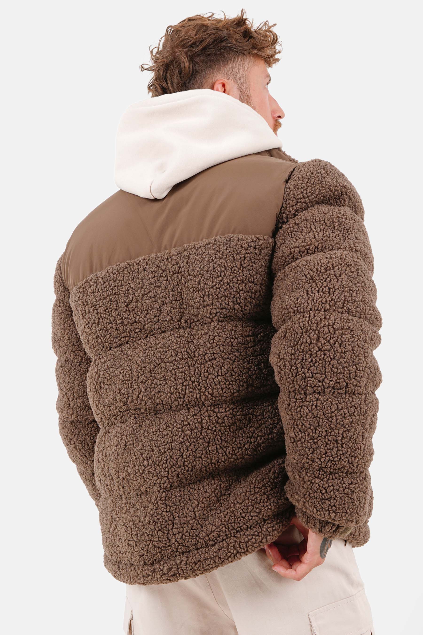 Bi-Material-Sherpa-Daunenjacke Braun