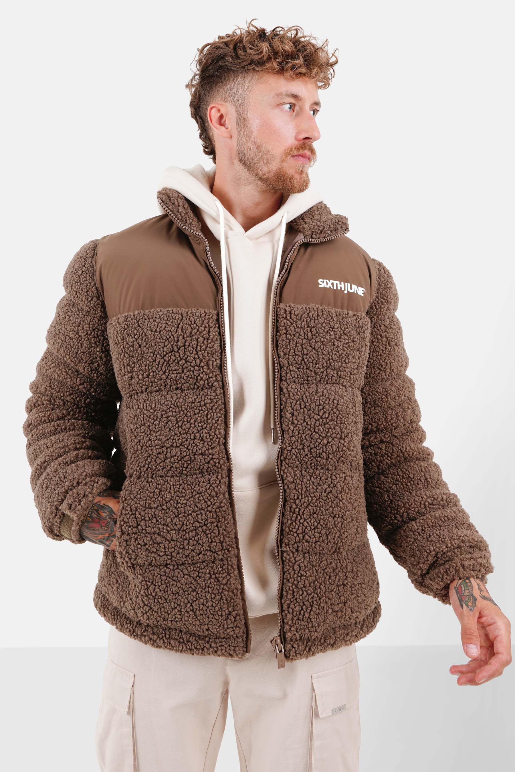 Bi-Material-Sherpa-Daunenjacke Braun