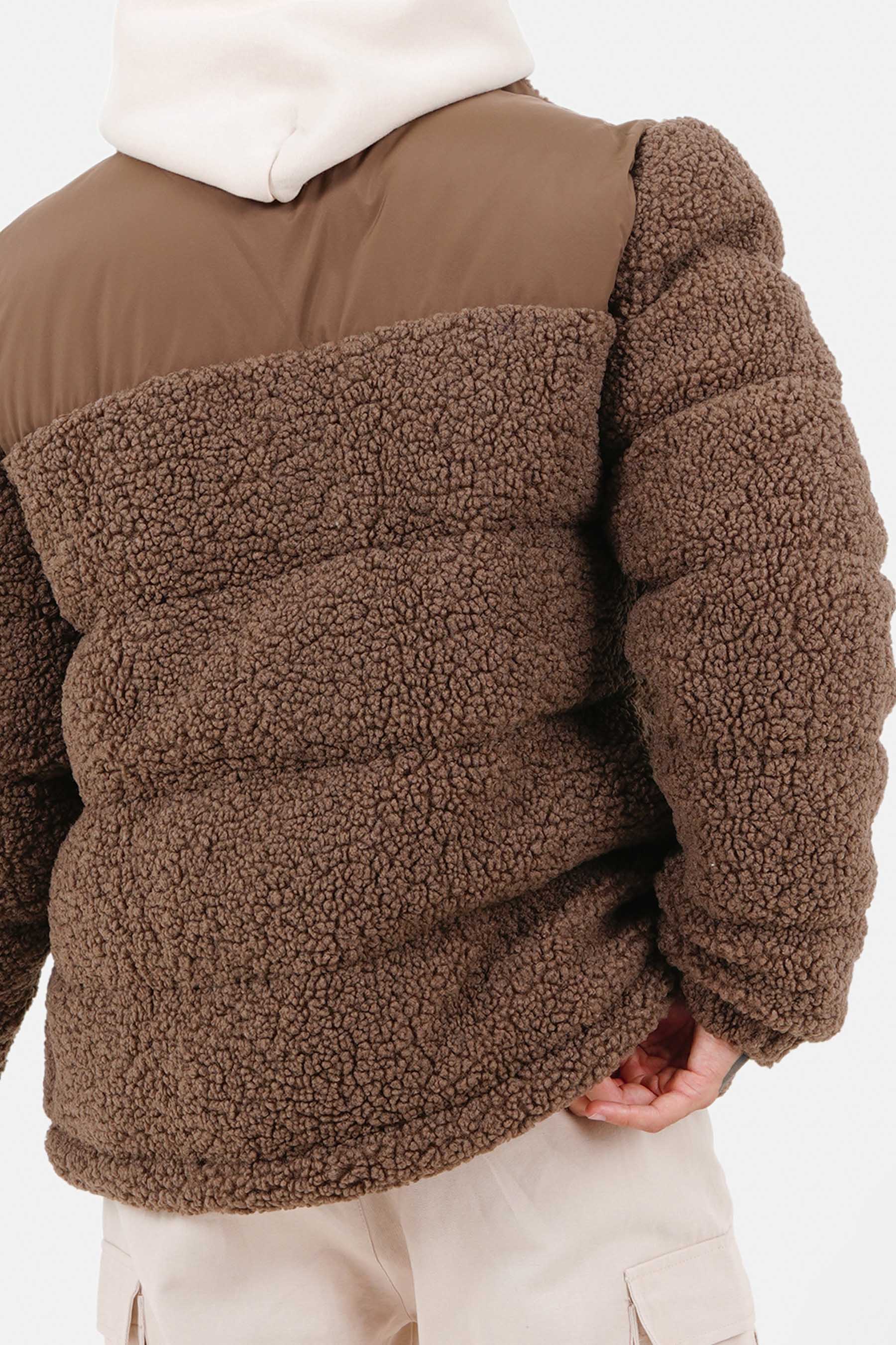 Bi-Material-Sherpa-Daunenjacke Braun