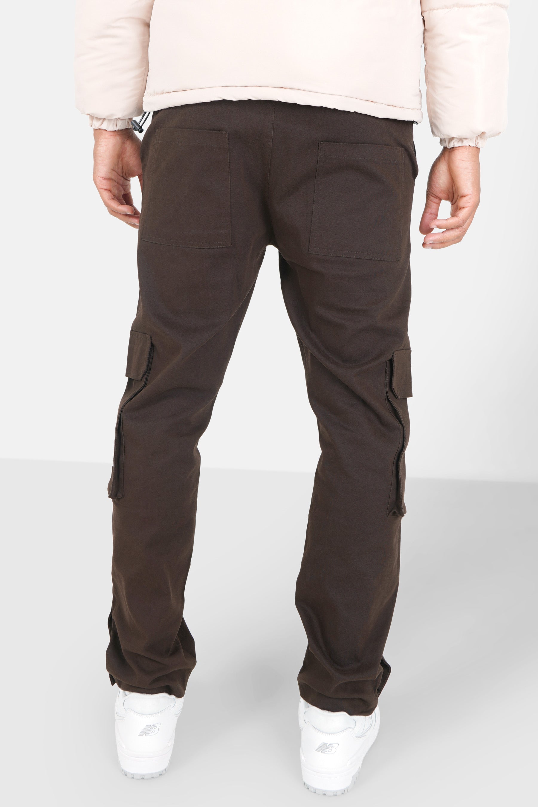 Pantalon cargo boutons chevilles Marron