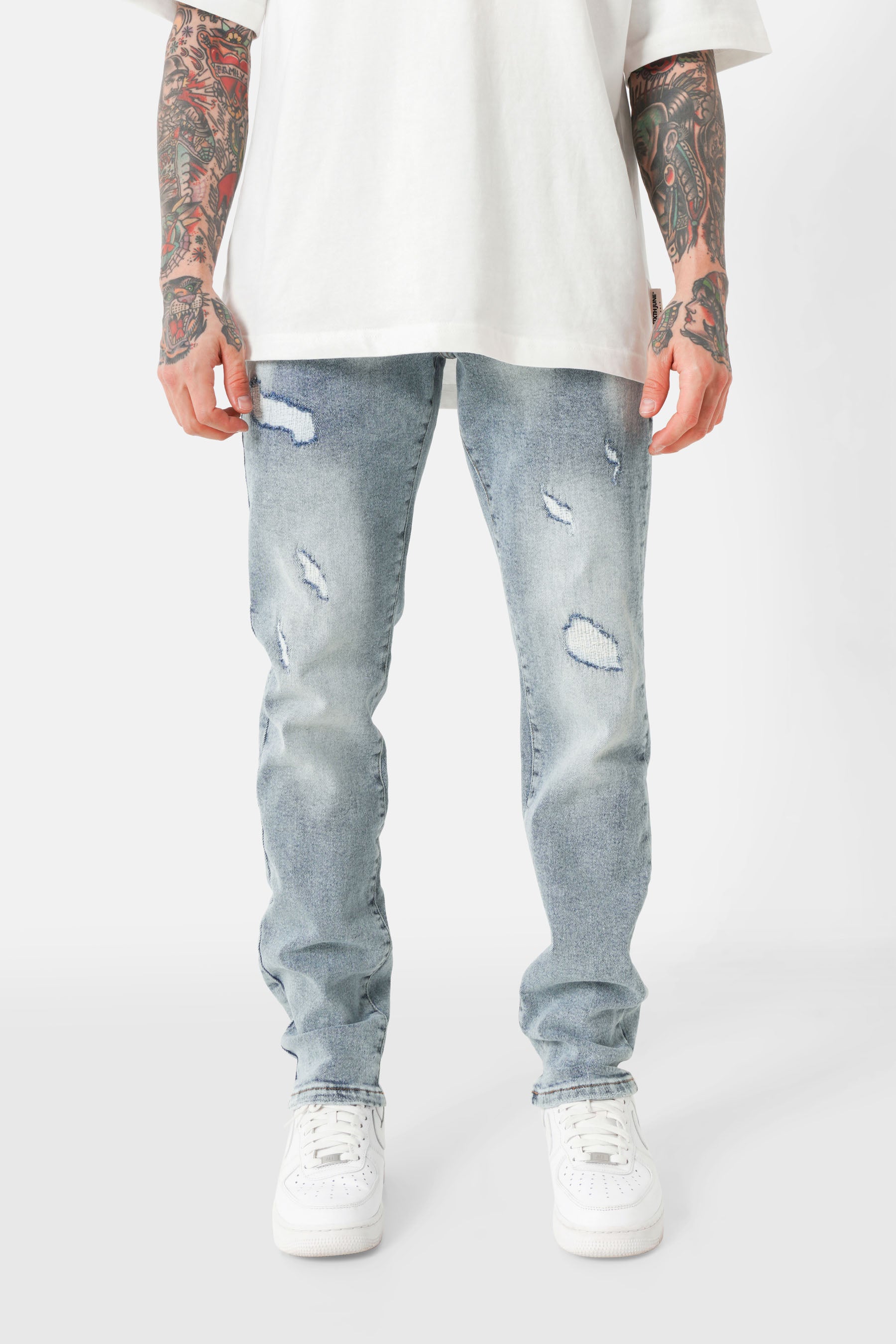 Destroyed washed slim jeans light Blue