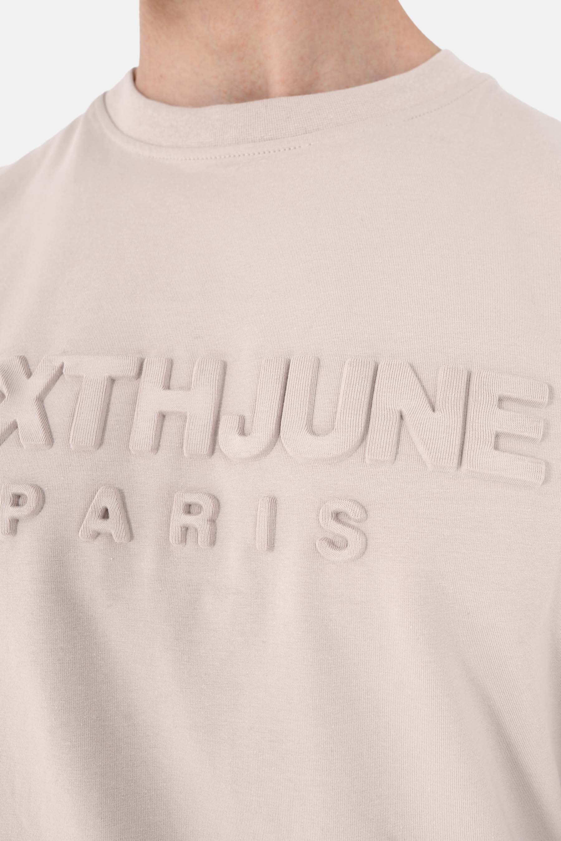 Embossed t-shirt Beige