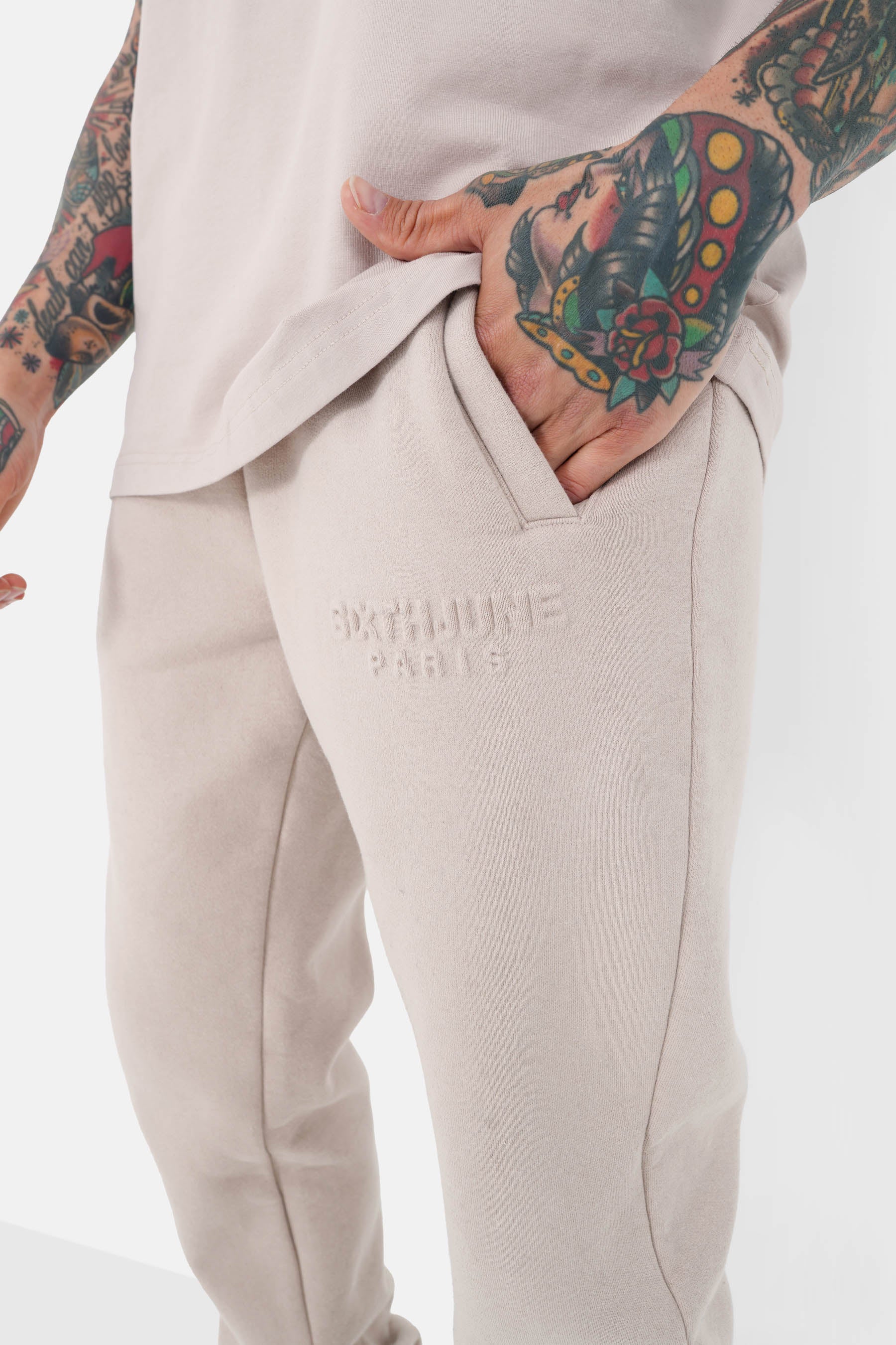 Jogging logo relief Beige