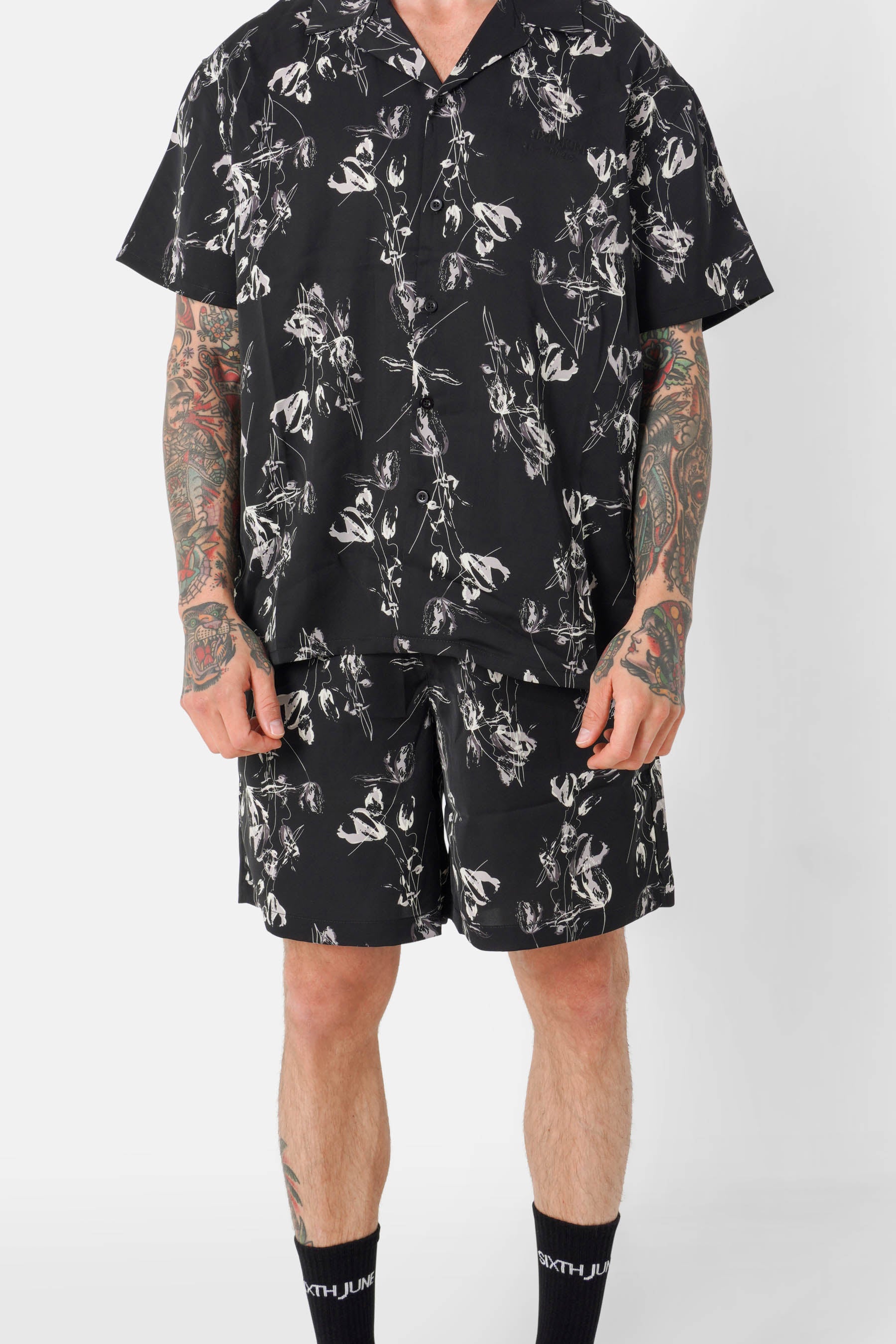 Short fluide imprimé floral Noir