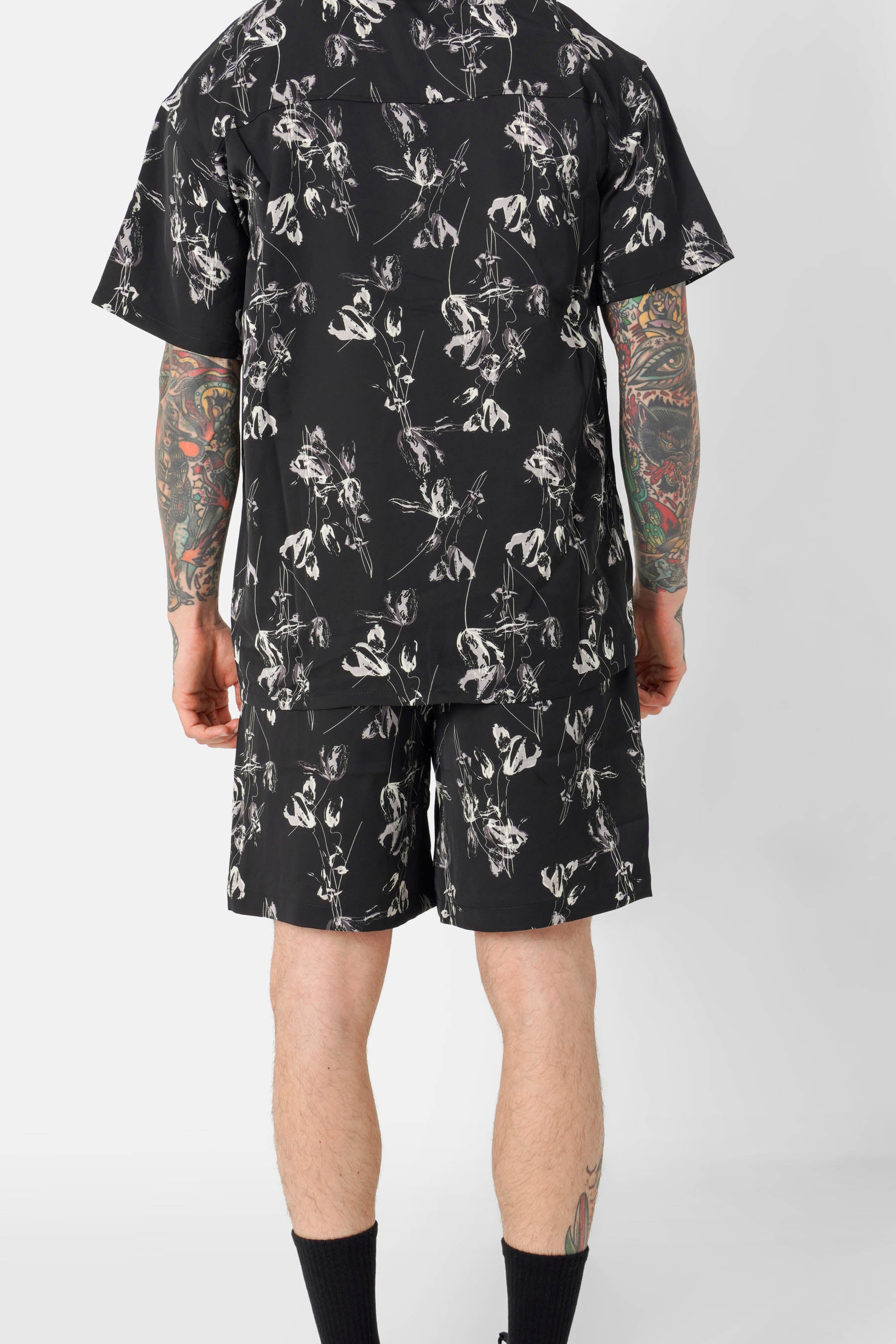 Short fluide imprimé floral Noir