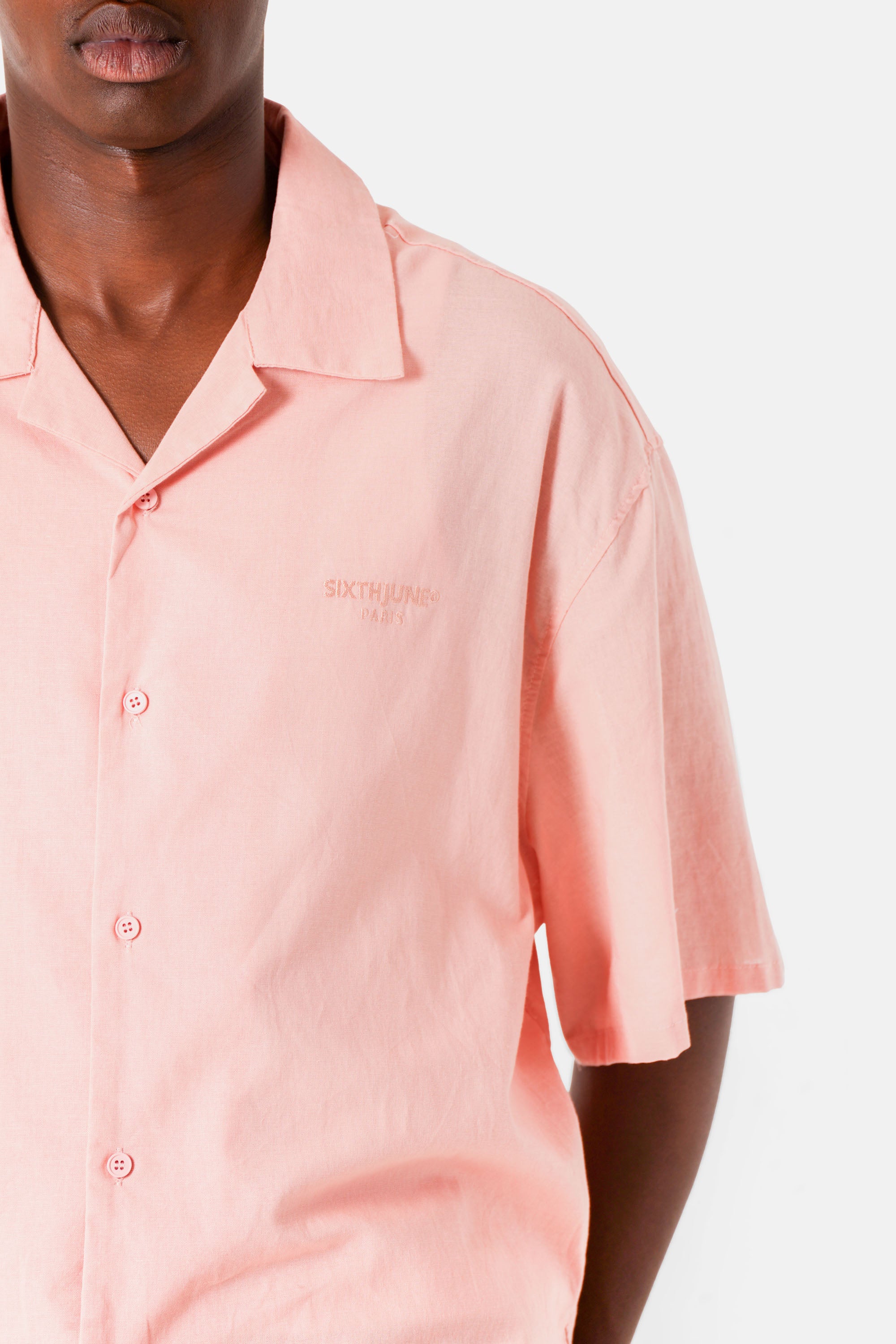 Hemd mit Rosenstickerei-Logo