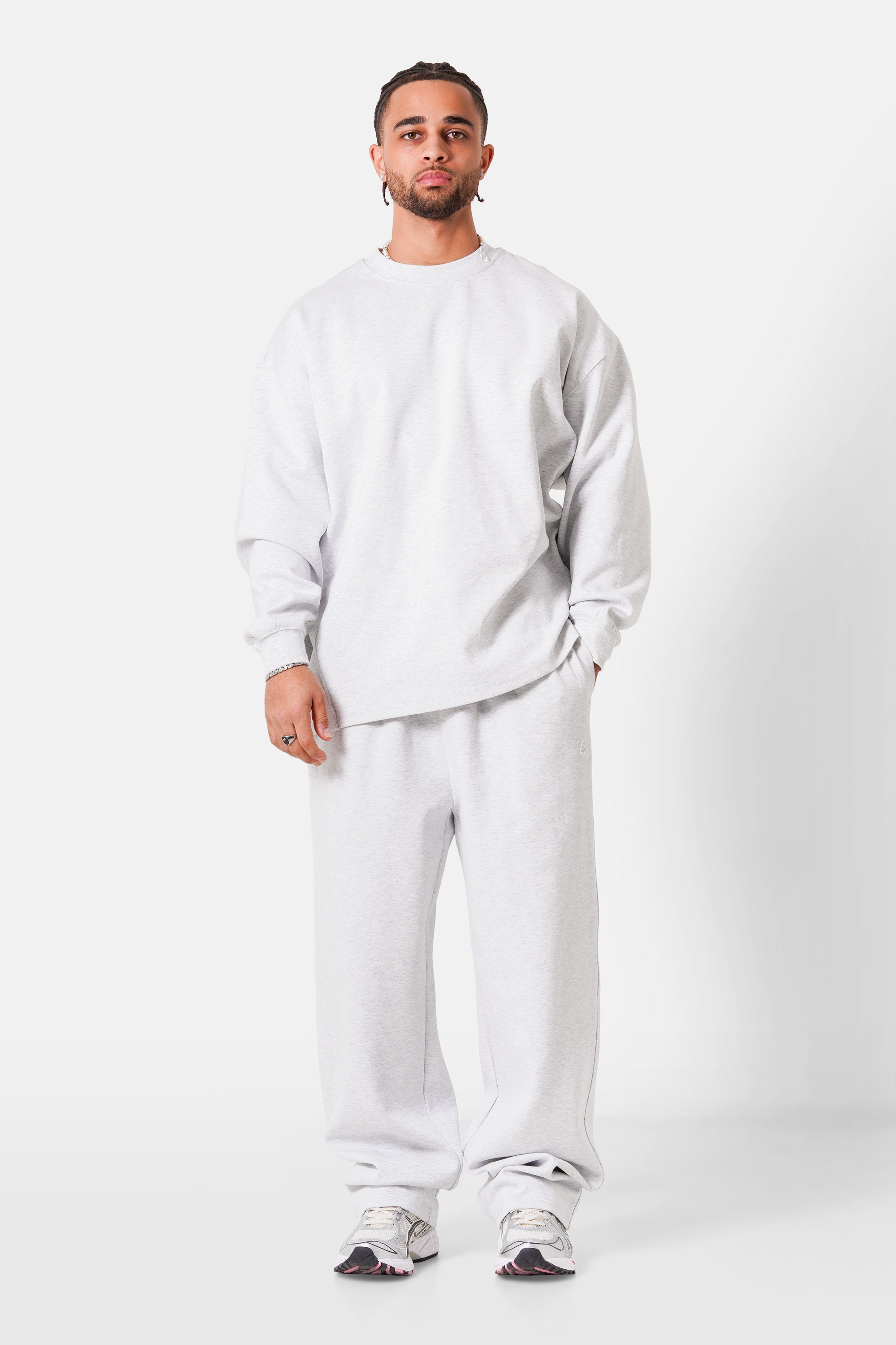 HEART logo embroidery jogger pant