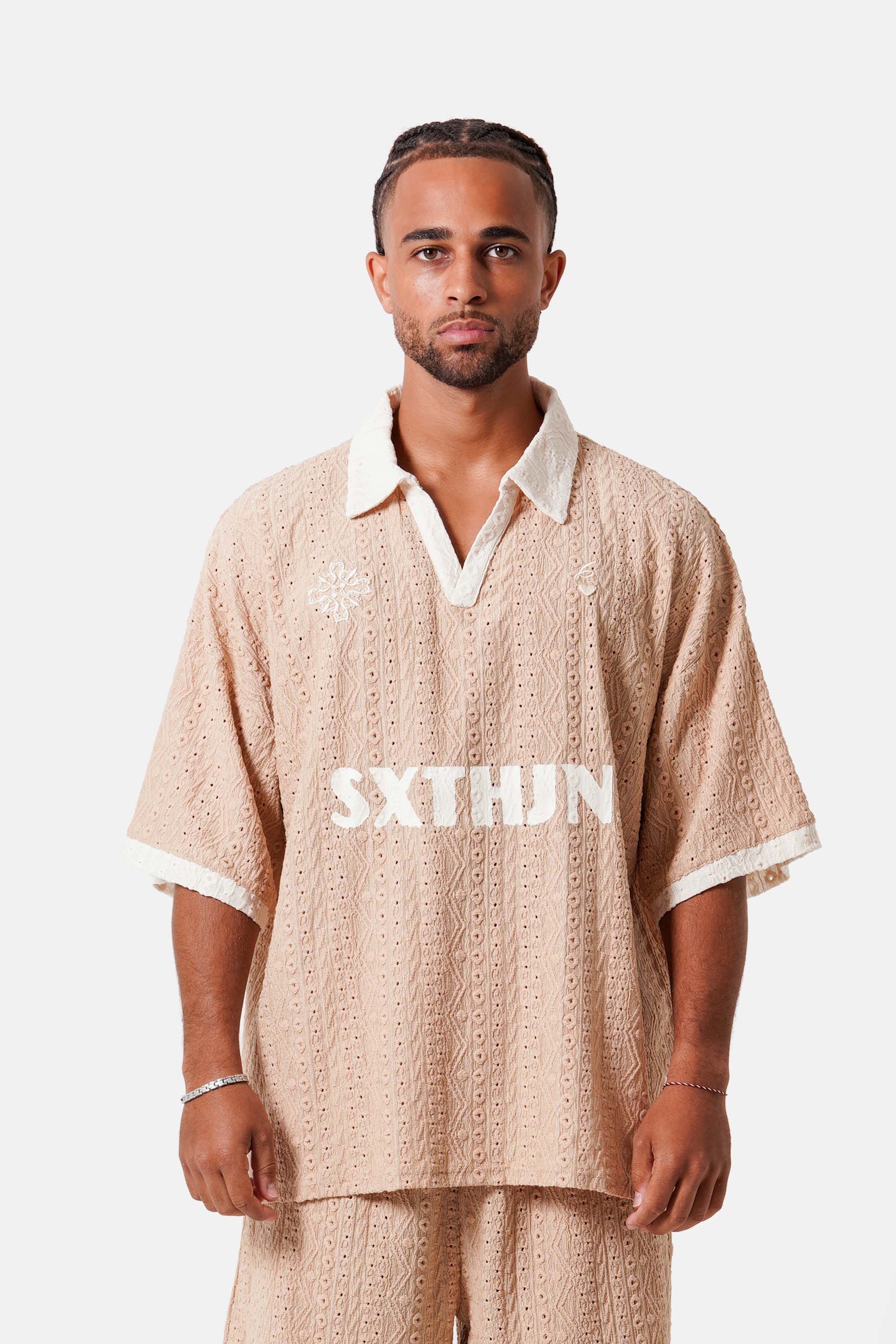 TEXTURED persian logo s/s t-shirt