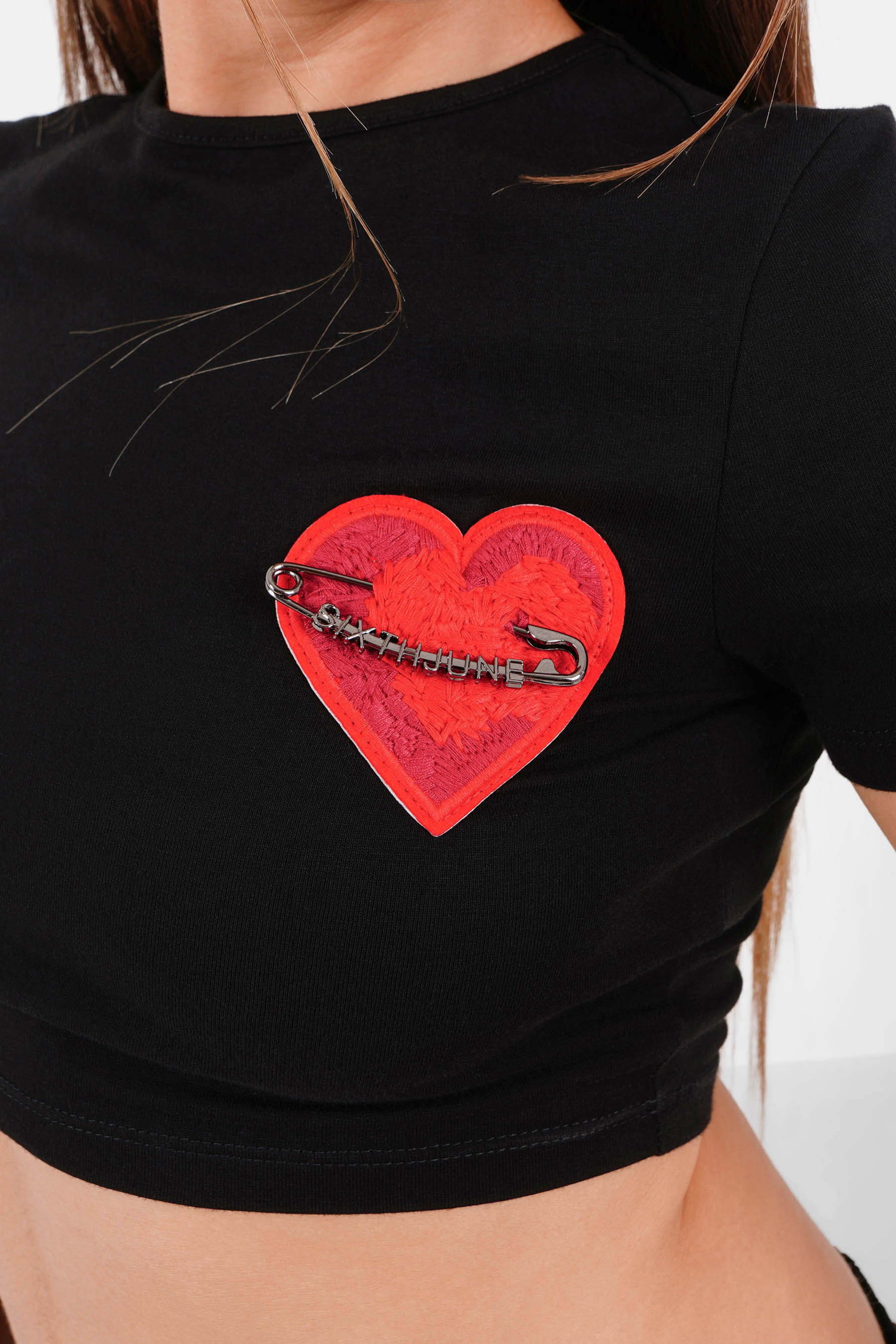 Top coeur brodé Noir