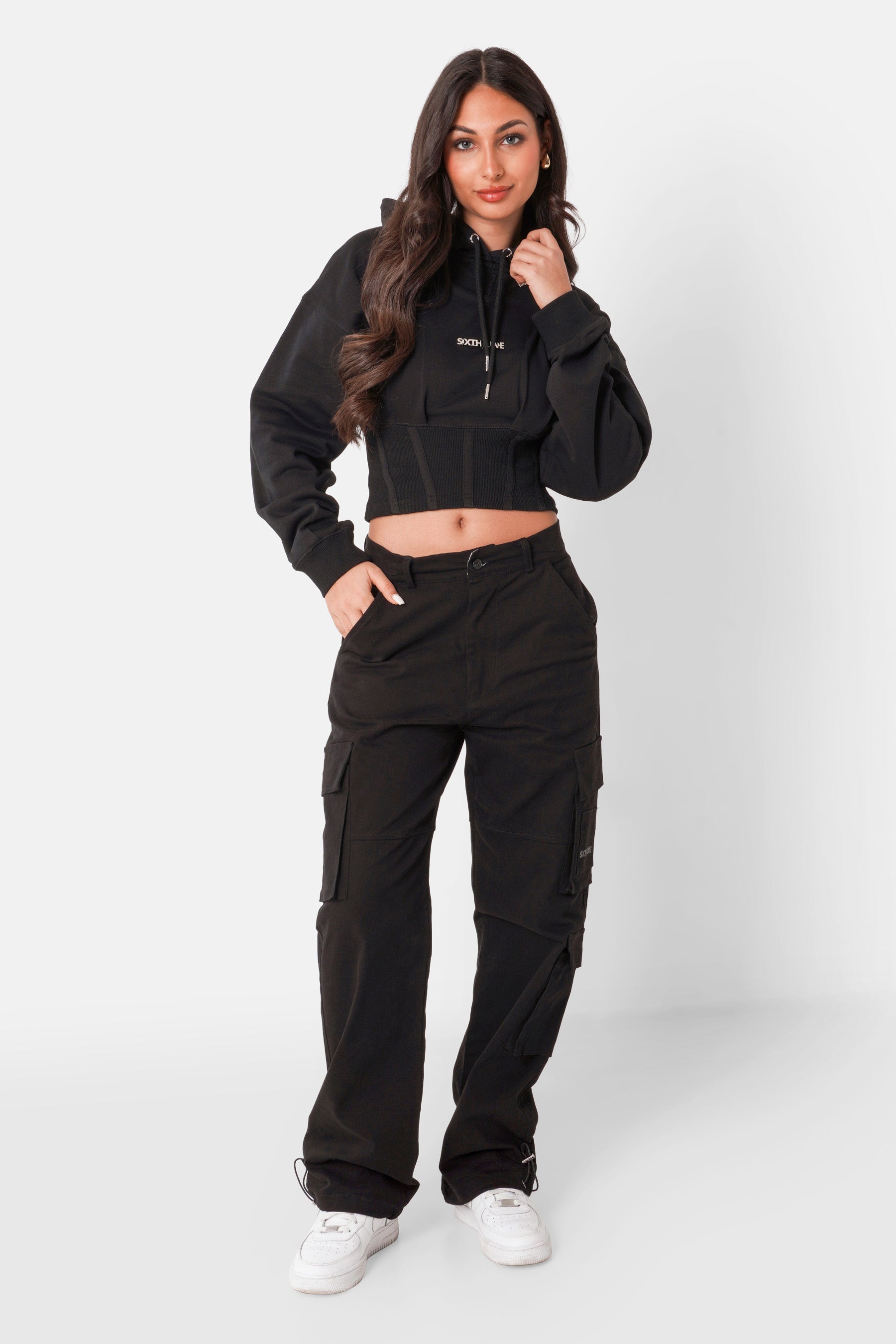 Sweatshirt capuche logo métallique Noir