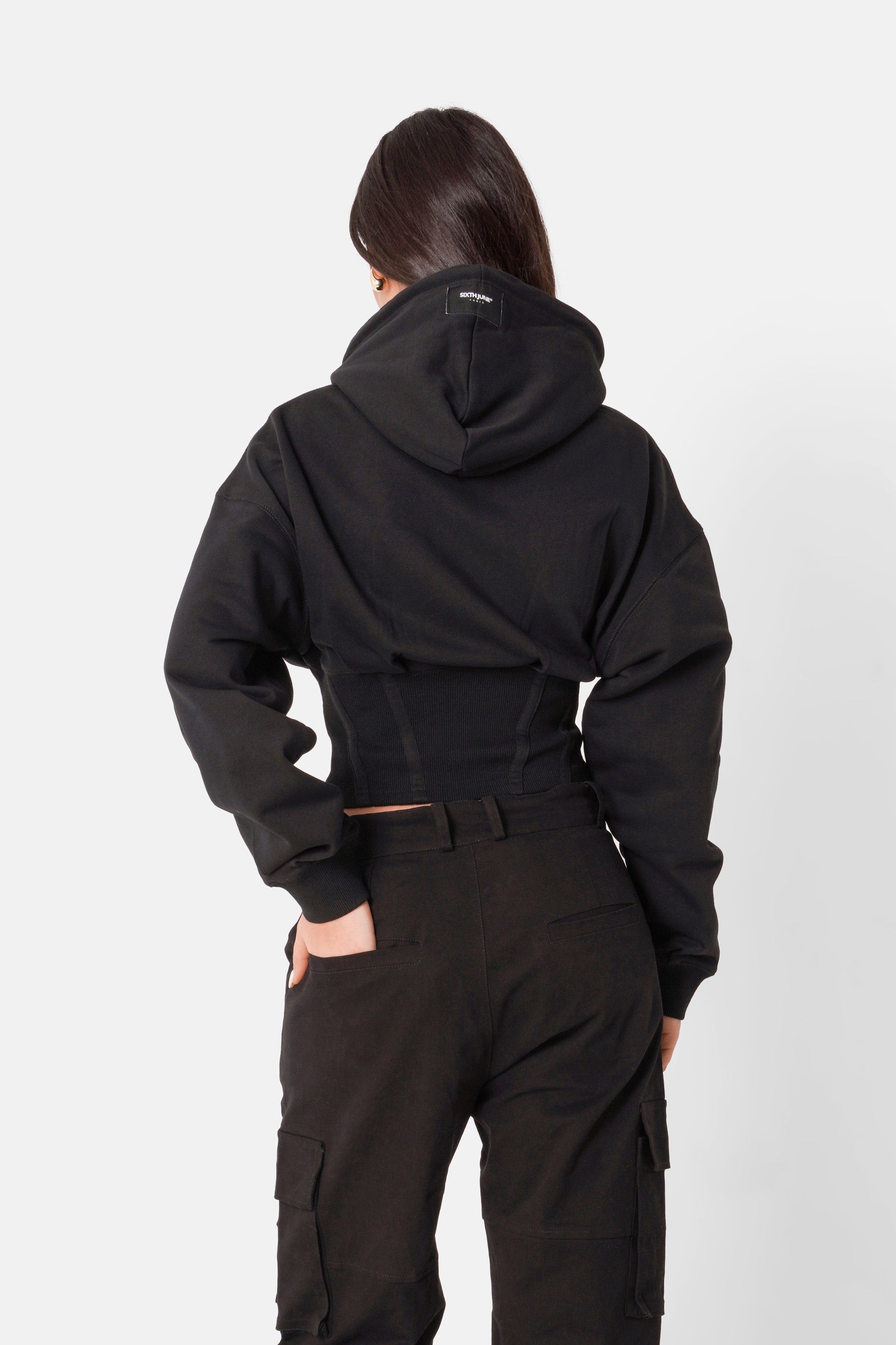 Sweatshirt capuche logo métallique Noir