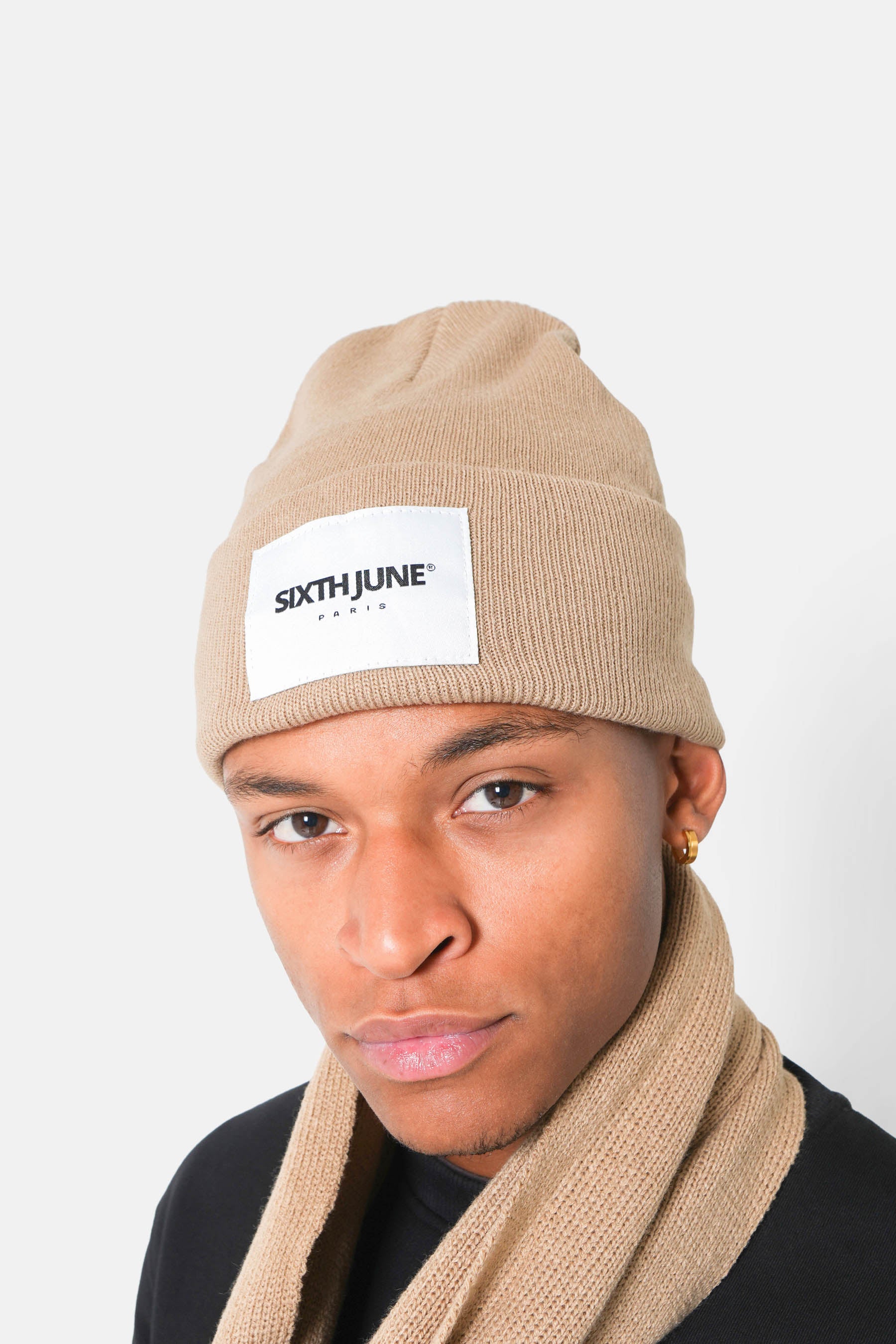 Logo patch beanie Beige