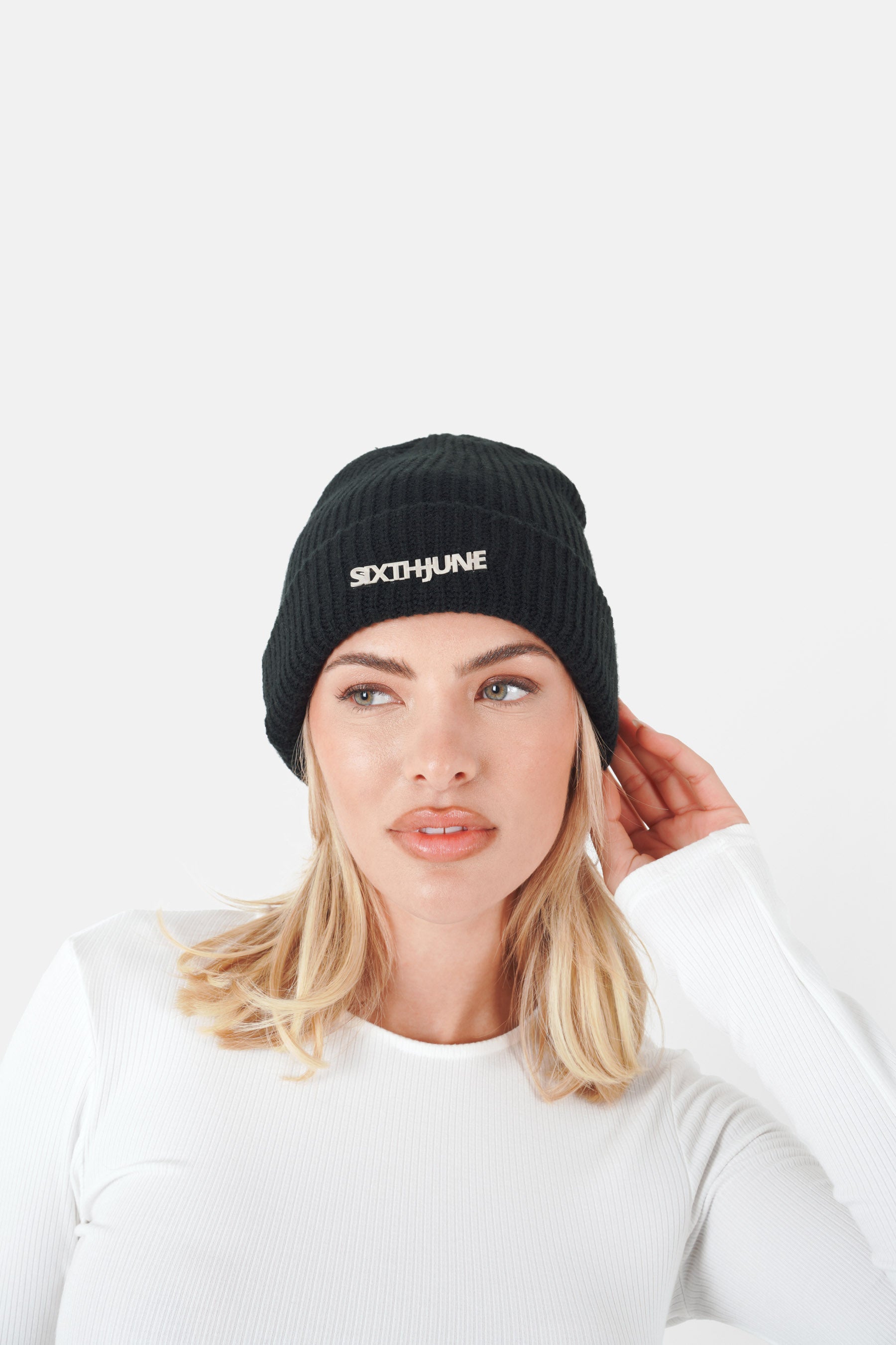 Bonnet logo métallique Noir