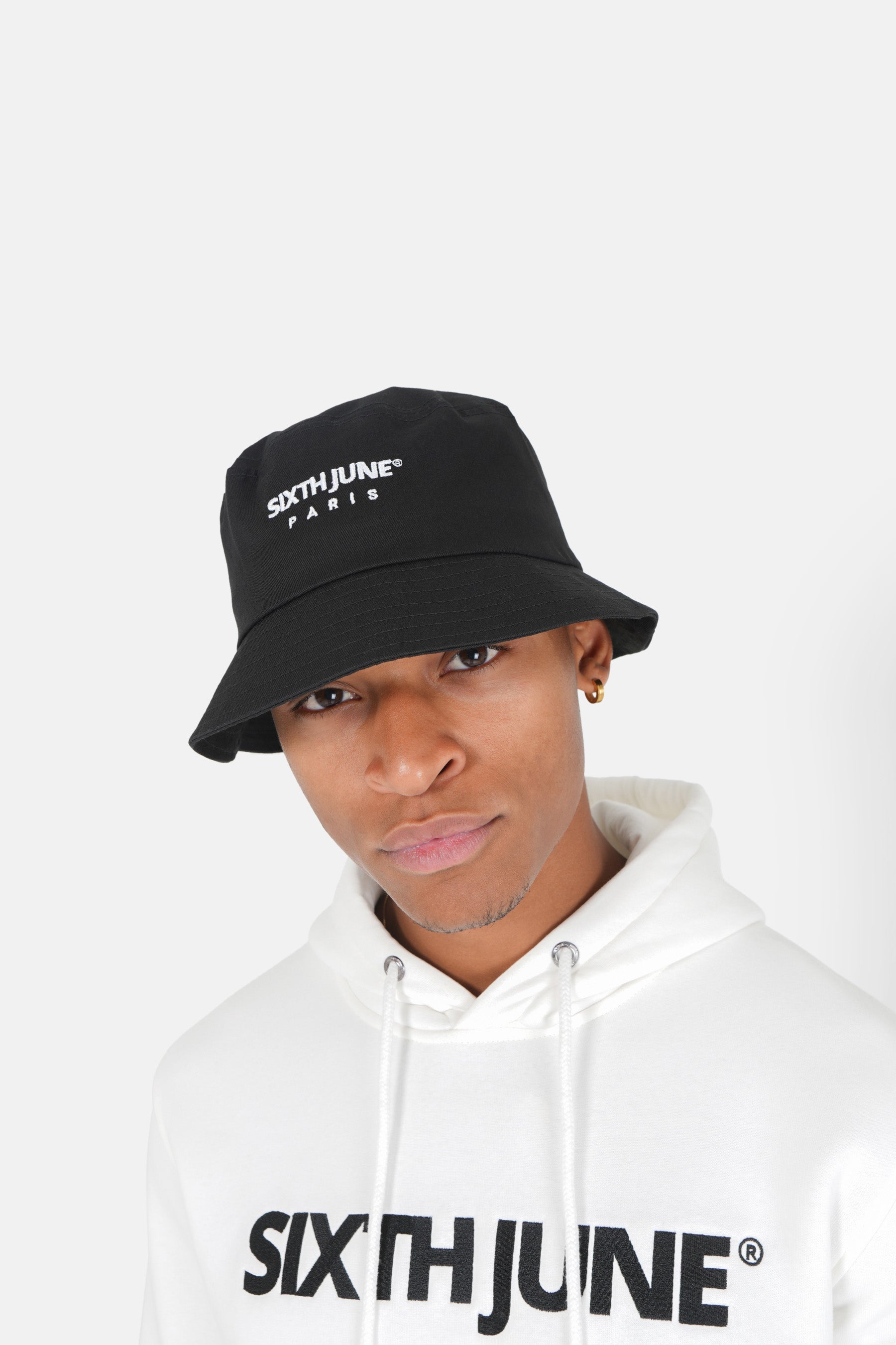 Bob logo brodé Noir