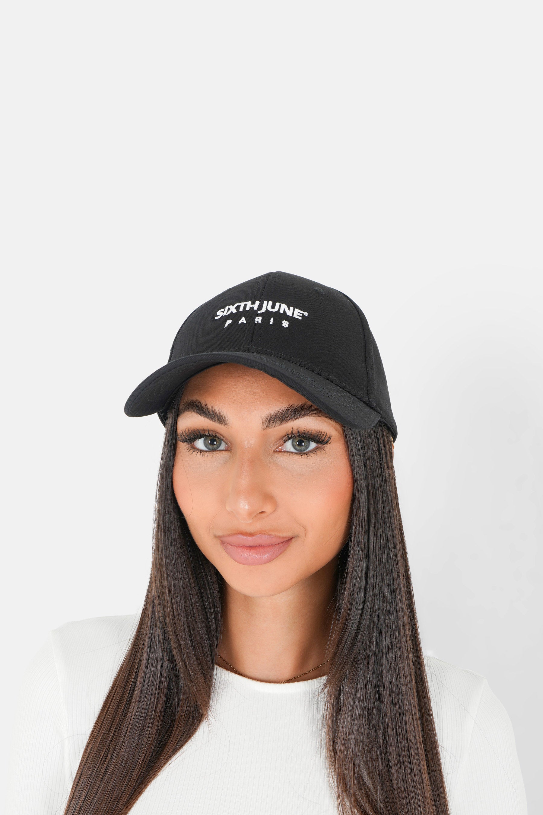 EMBROIDERY logo cap