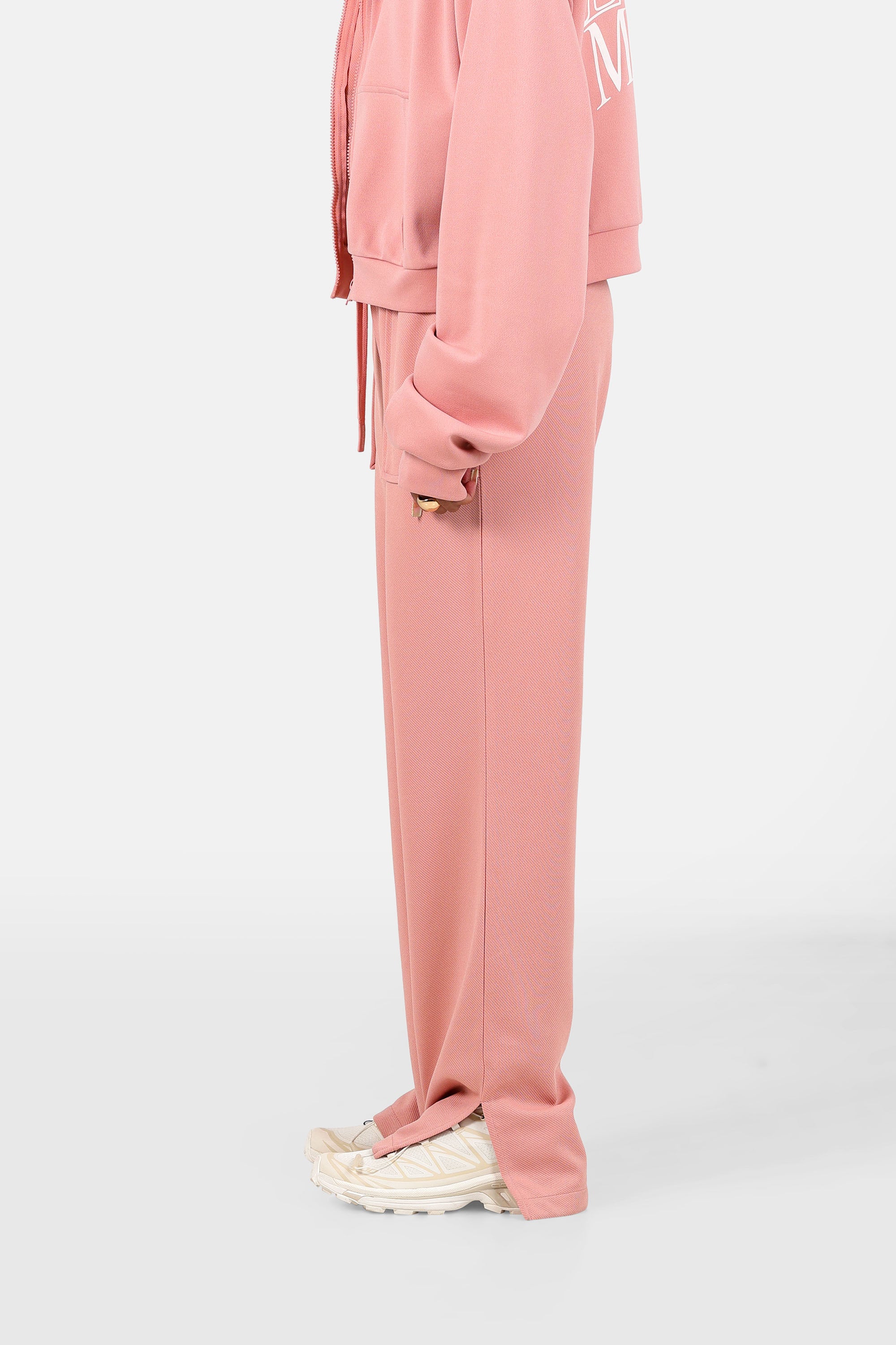 ELEVATE printed jogger pant