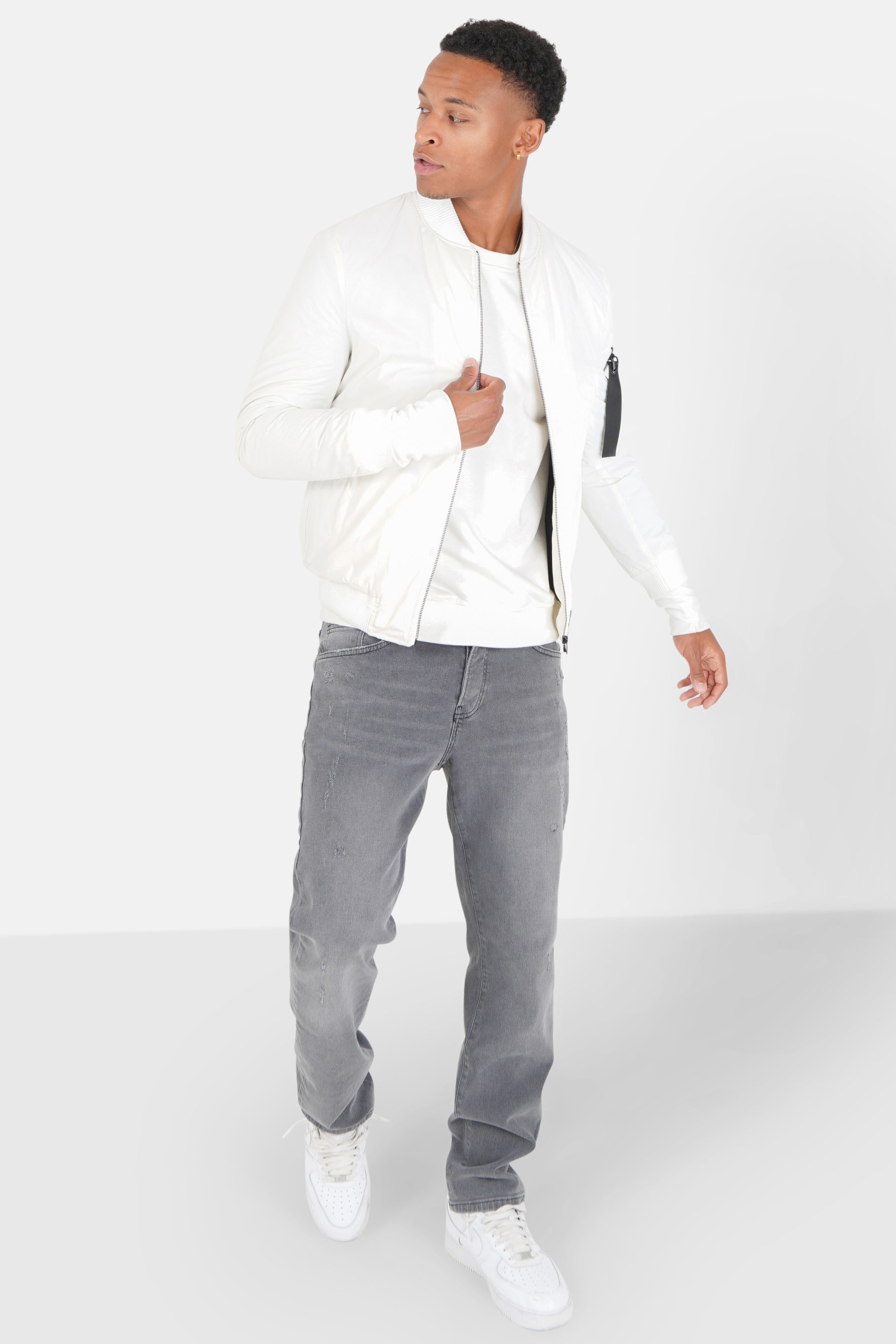 Weiße reflektierende Bomberjacke