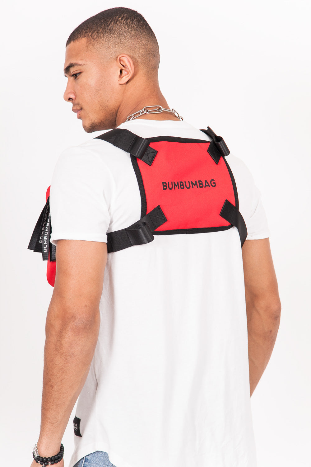 BumBumBag - Sac poitrine texte zips rouge