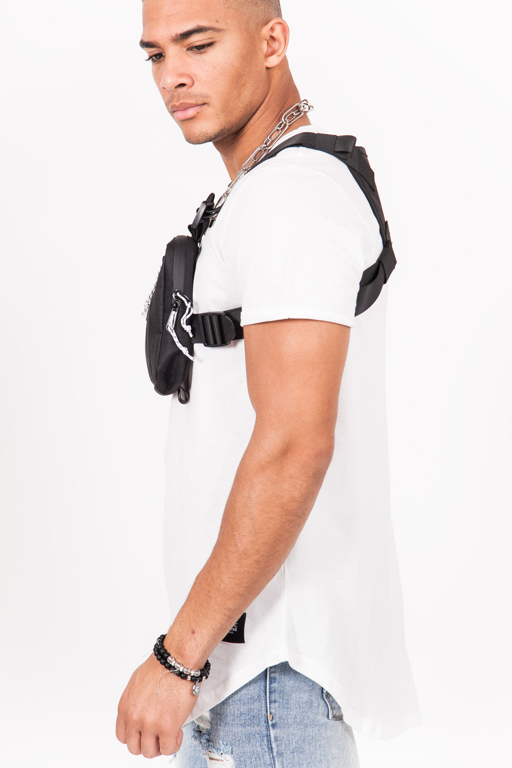 BumBumBag - Petit sac poitrine texte zips noir