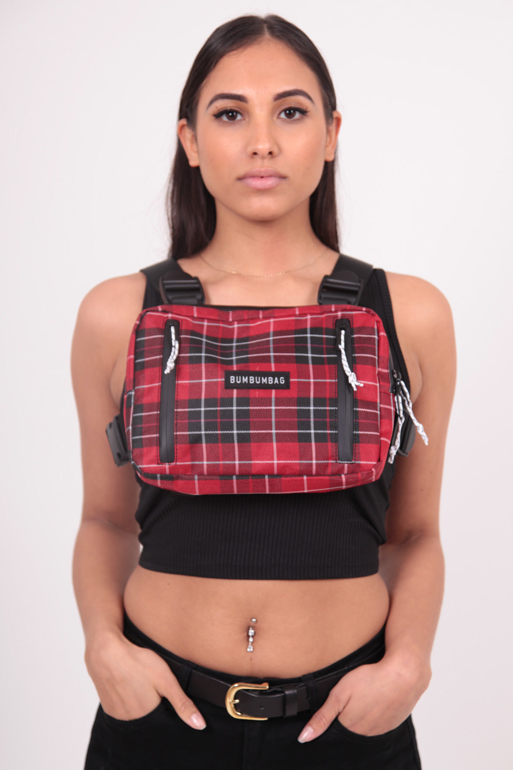 BumBumBag - Petit sac poitrine tartan zips rouge