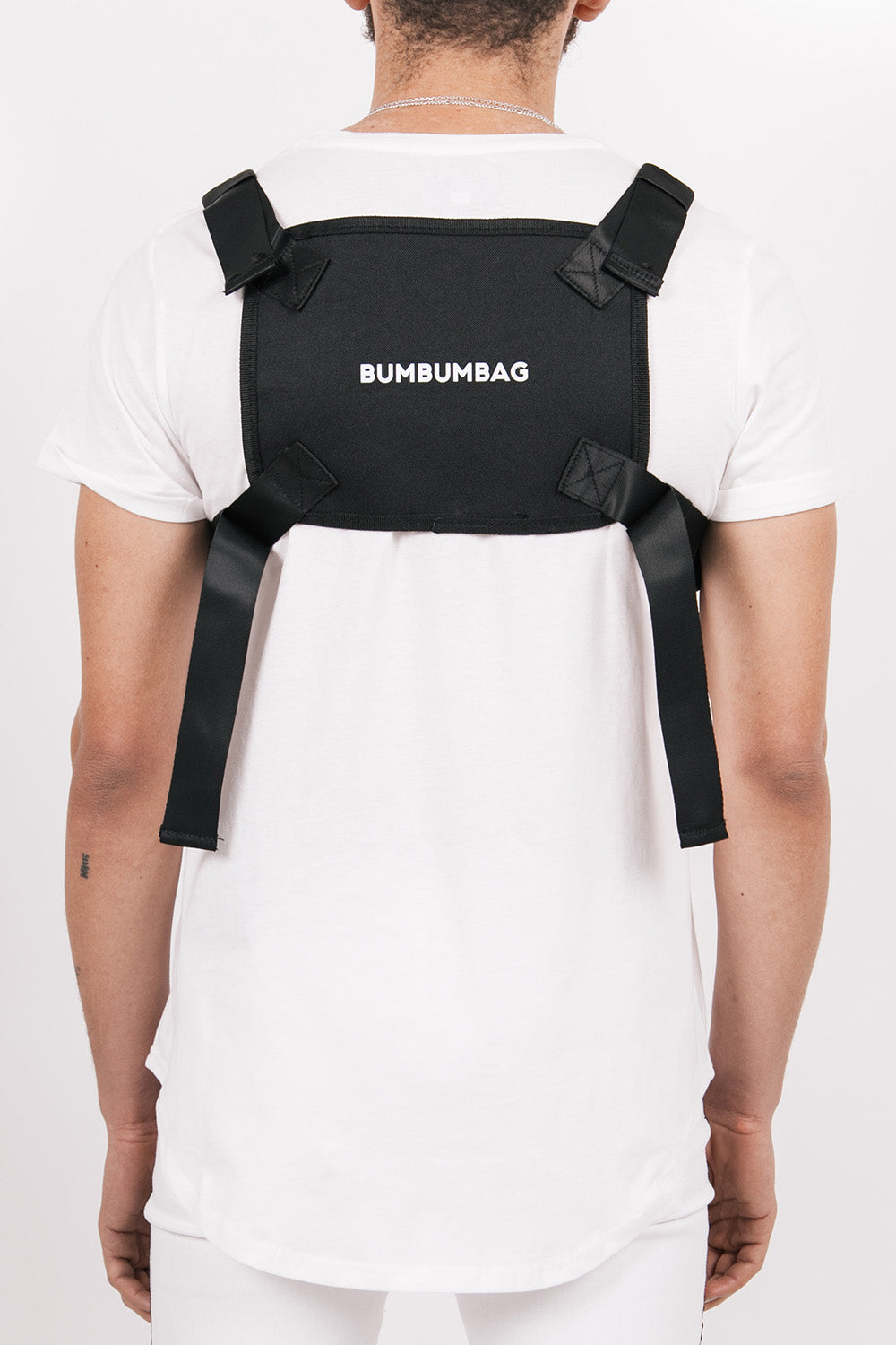 BumBumBag - Sac poitrine texte zips noir