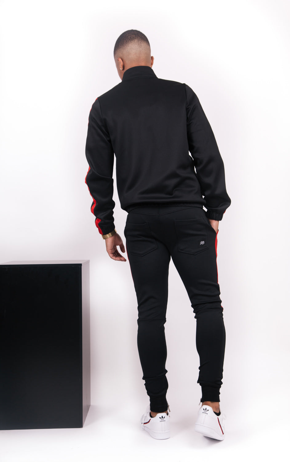 Sixth June - Sweat capuche bandes bicolores noir rouge vert