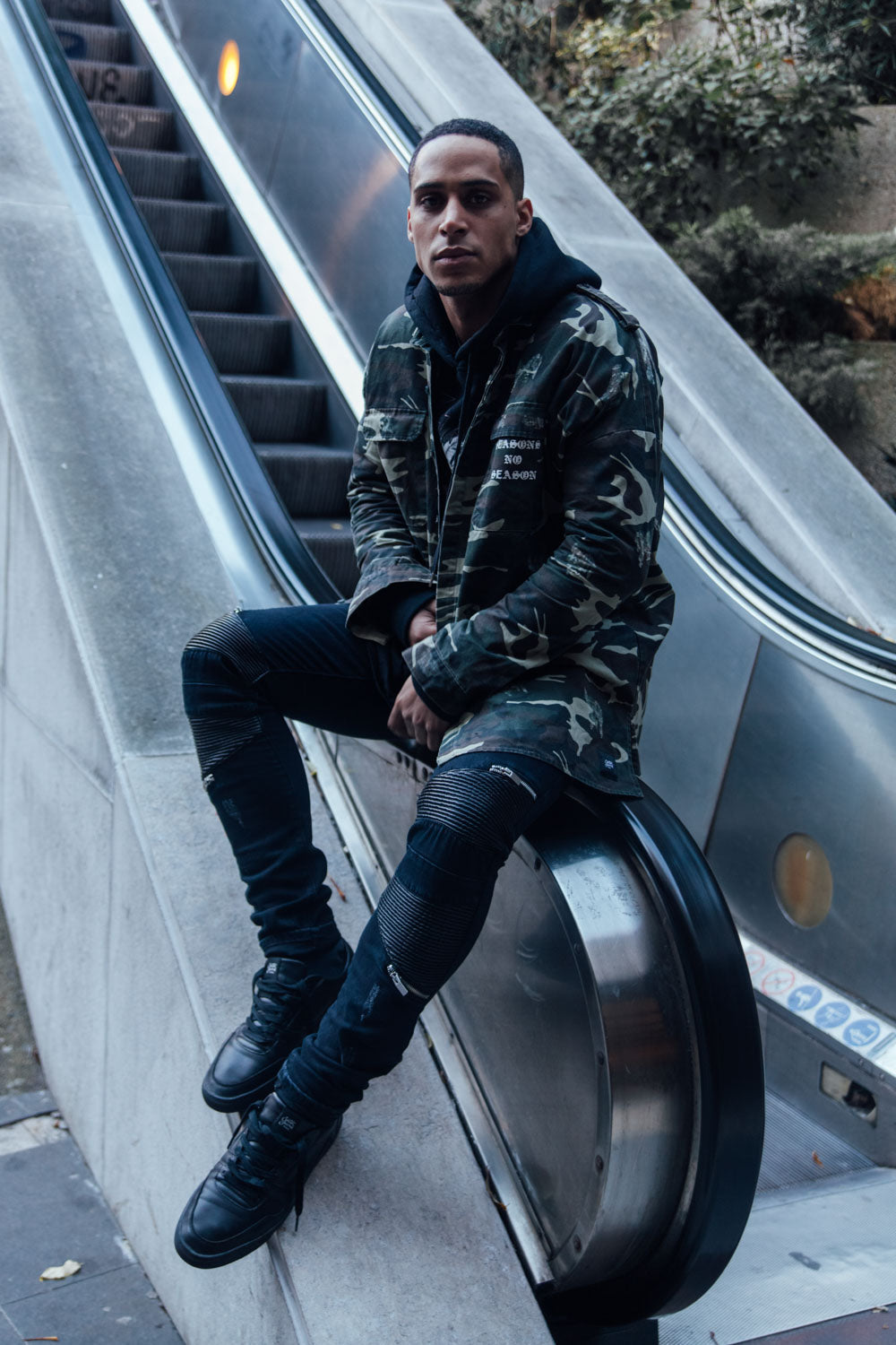 Sixth June - Jean biker destroy noir M2245HDE