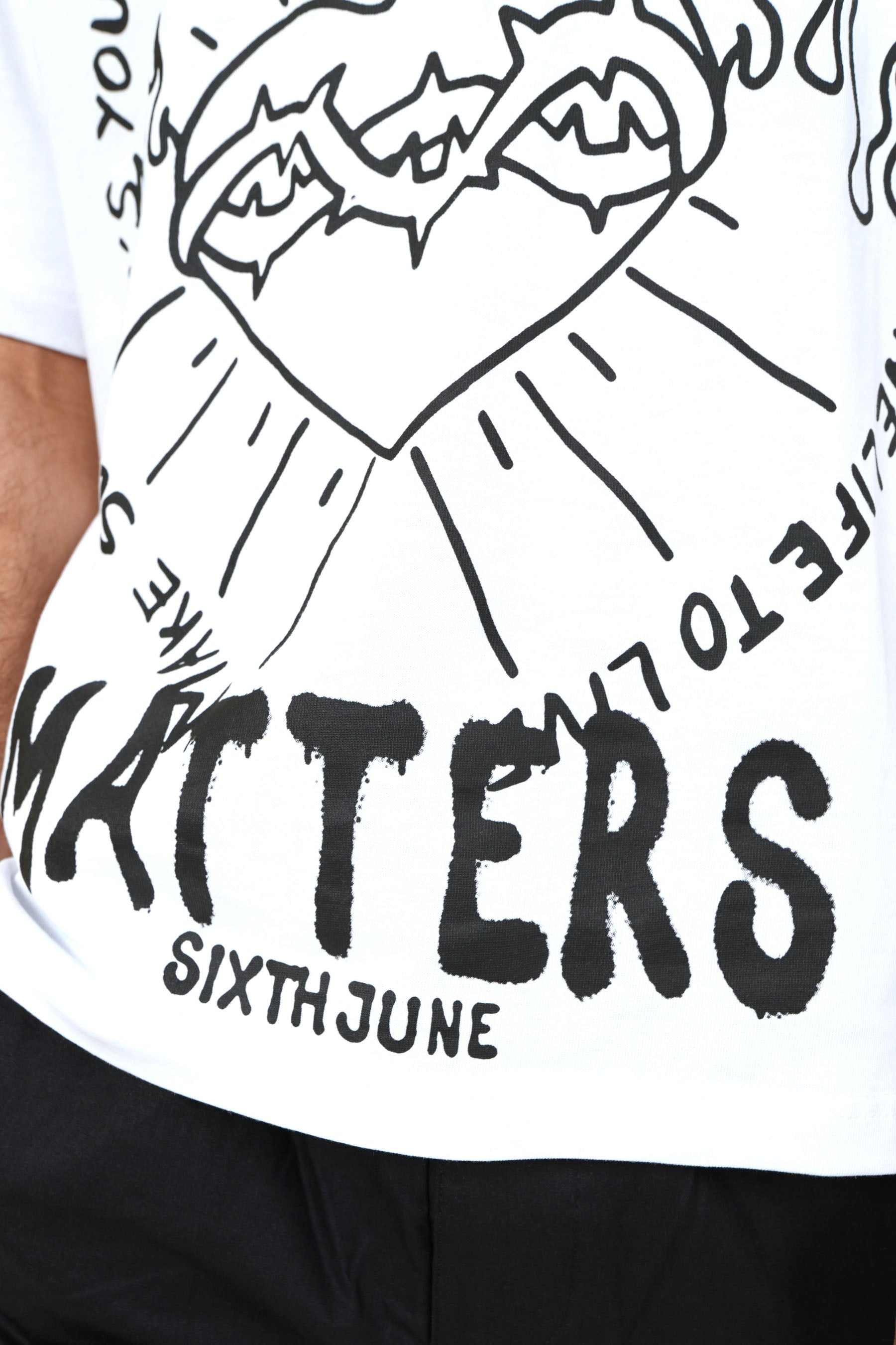 T-Shirt LOVE MATTERS Weiß