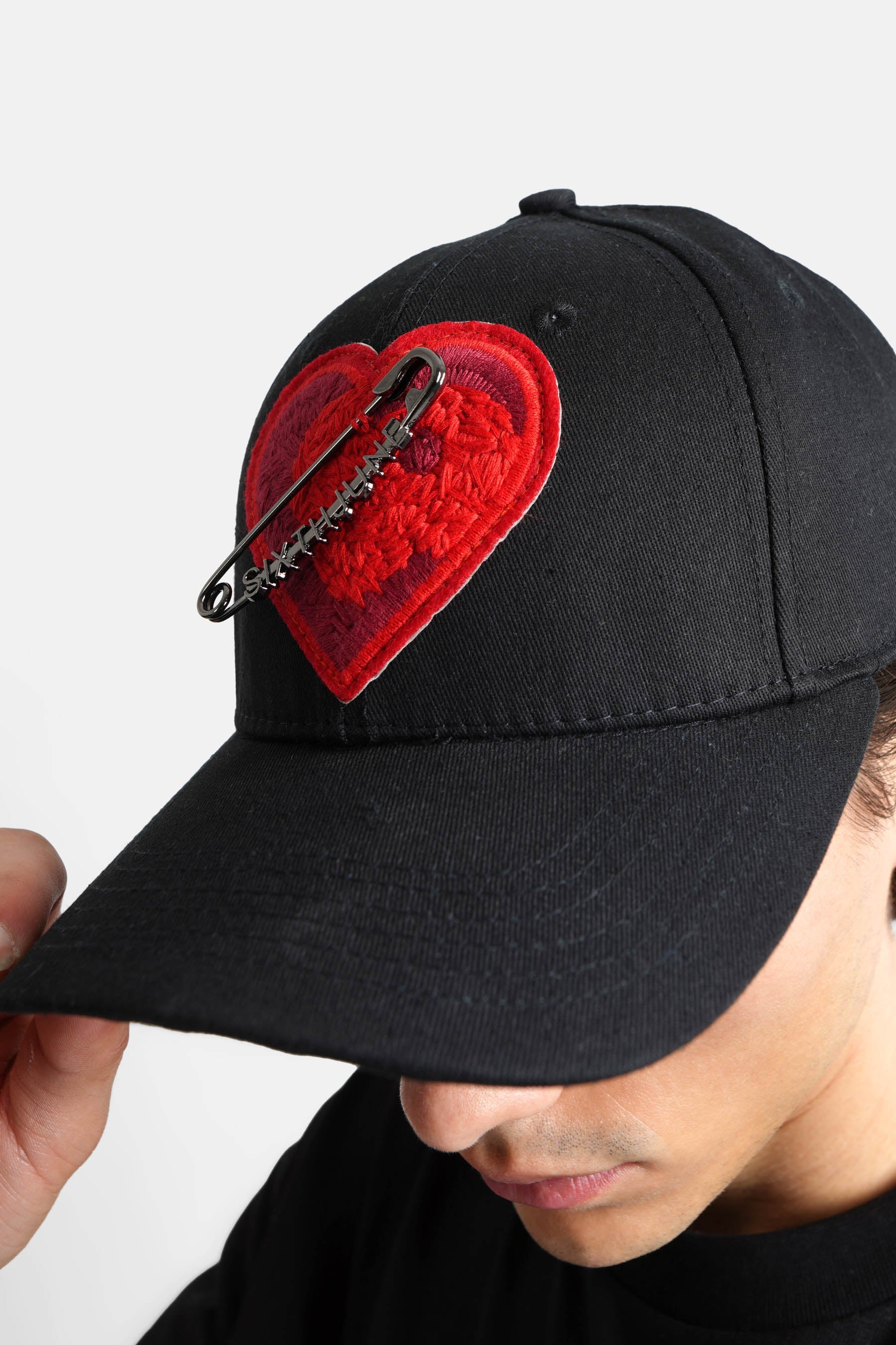 Sixth June - Casquette coeur brodé Noir