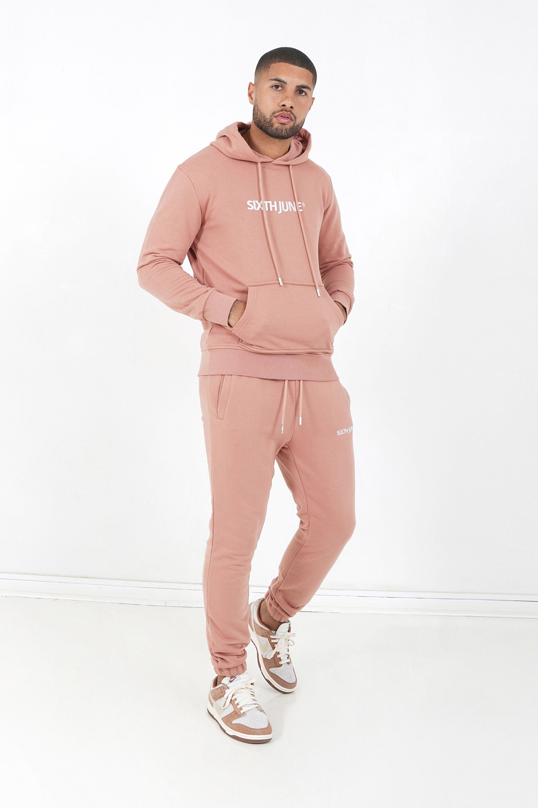 Sixth June - Jogging + sweat capuche logo brodé Rose foncé