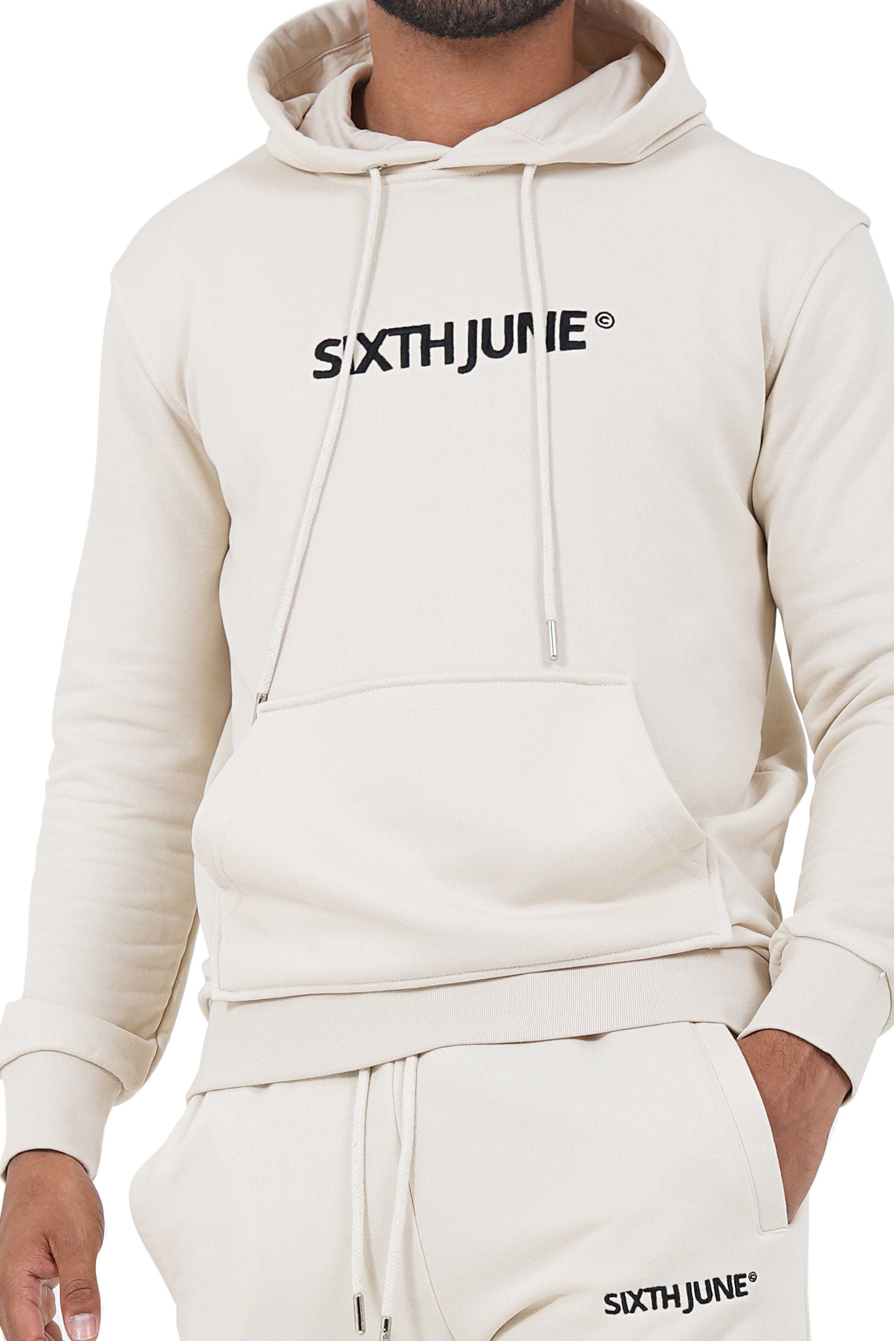 Sixth June - Sweatshirt capuche logo brodé Beige clair
