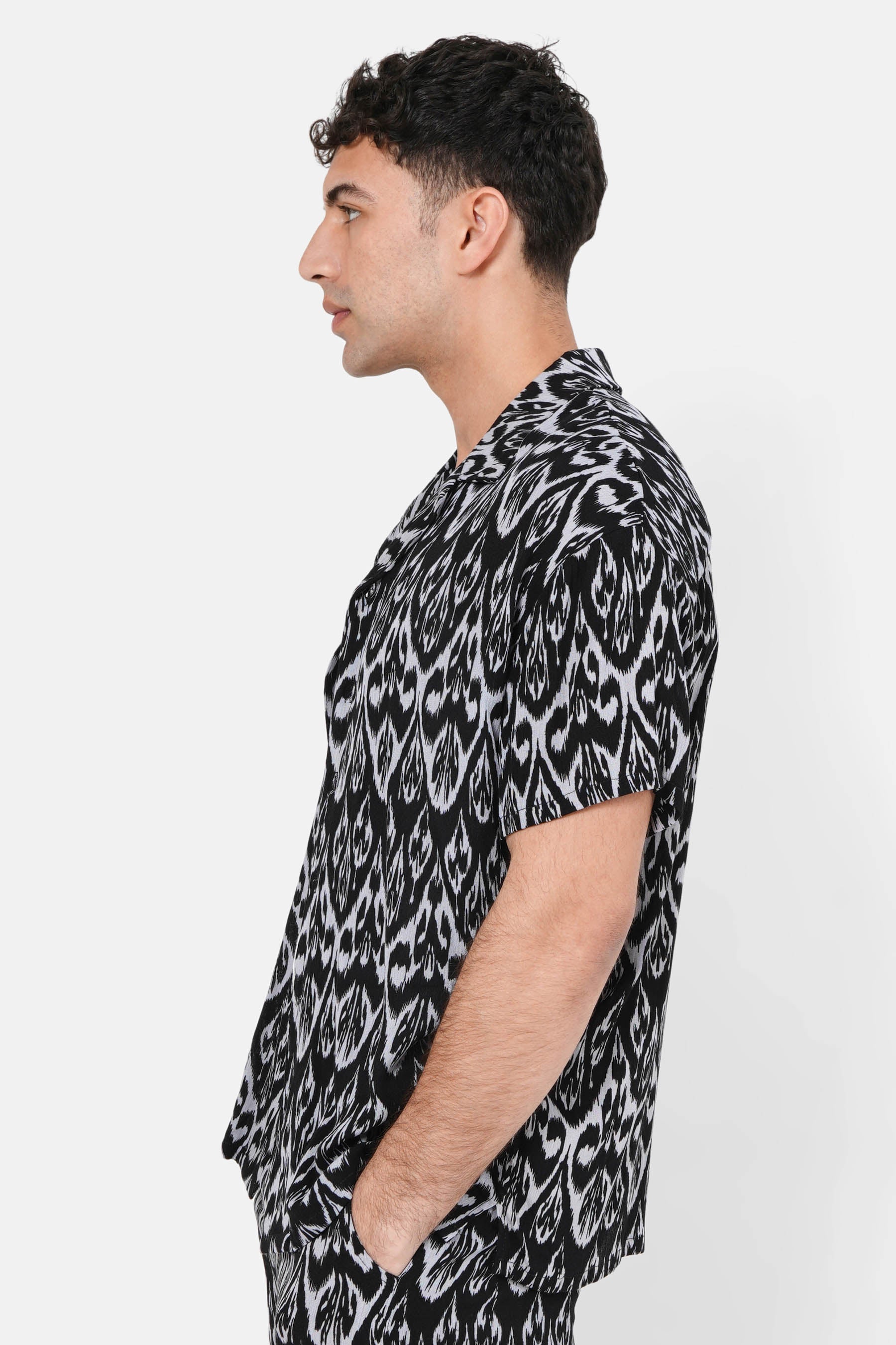 Aztec fluid shirt Black