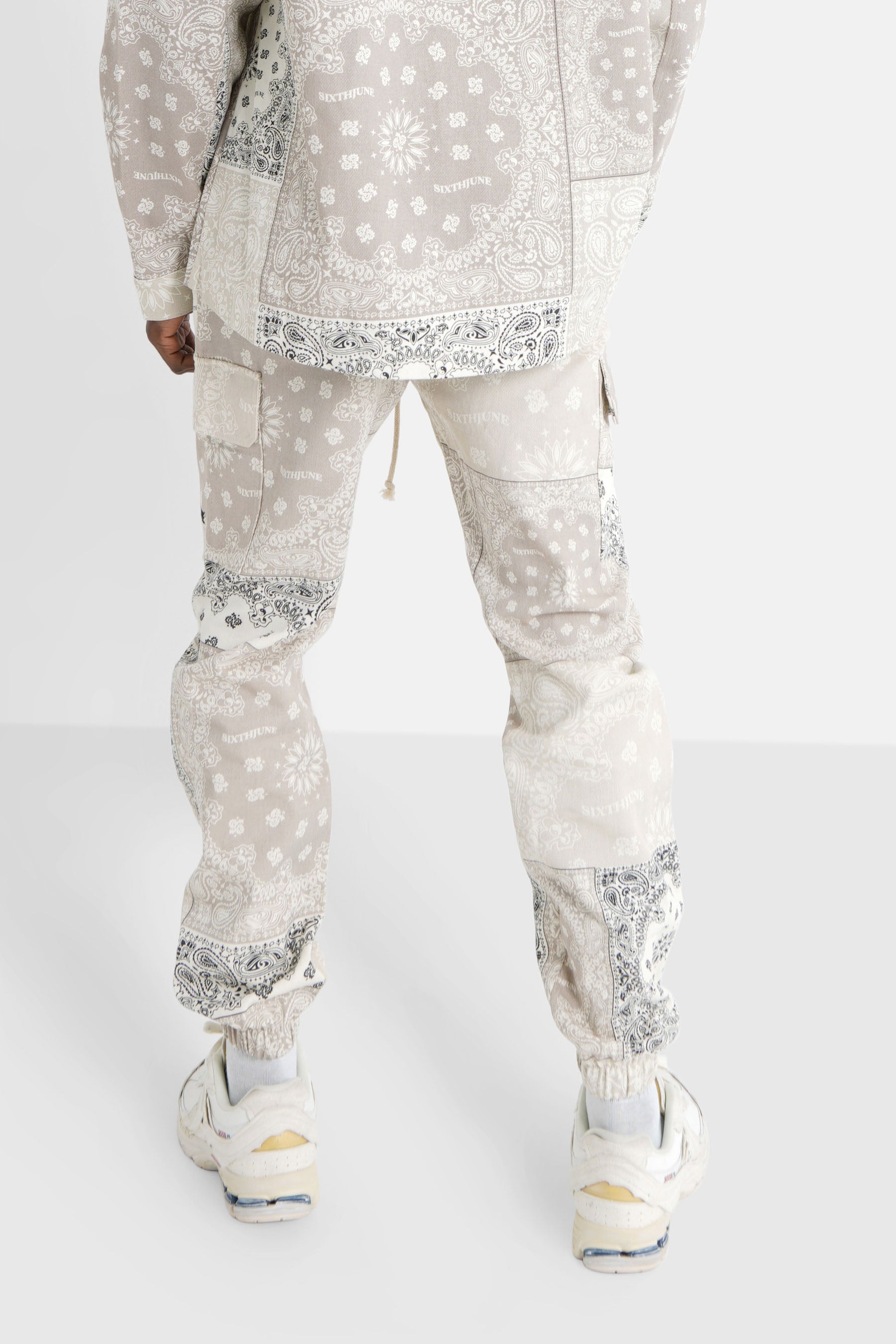 Beige Patchwork-Bandana-Cargohose