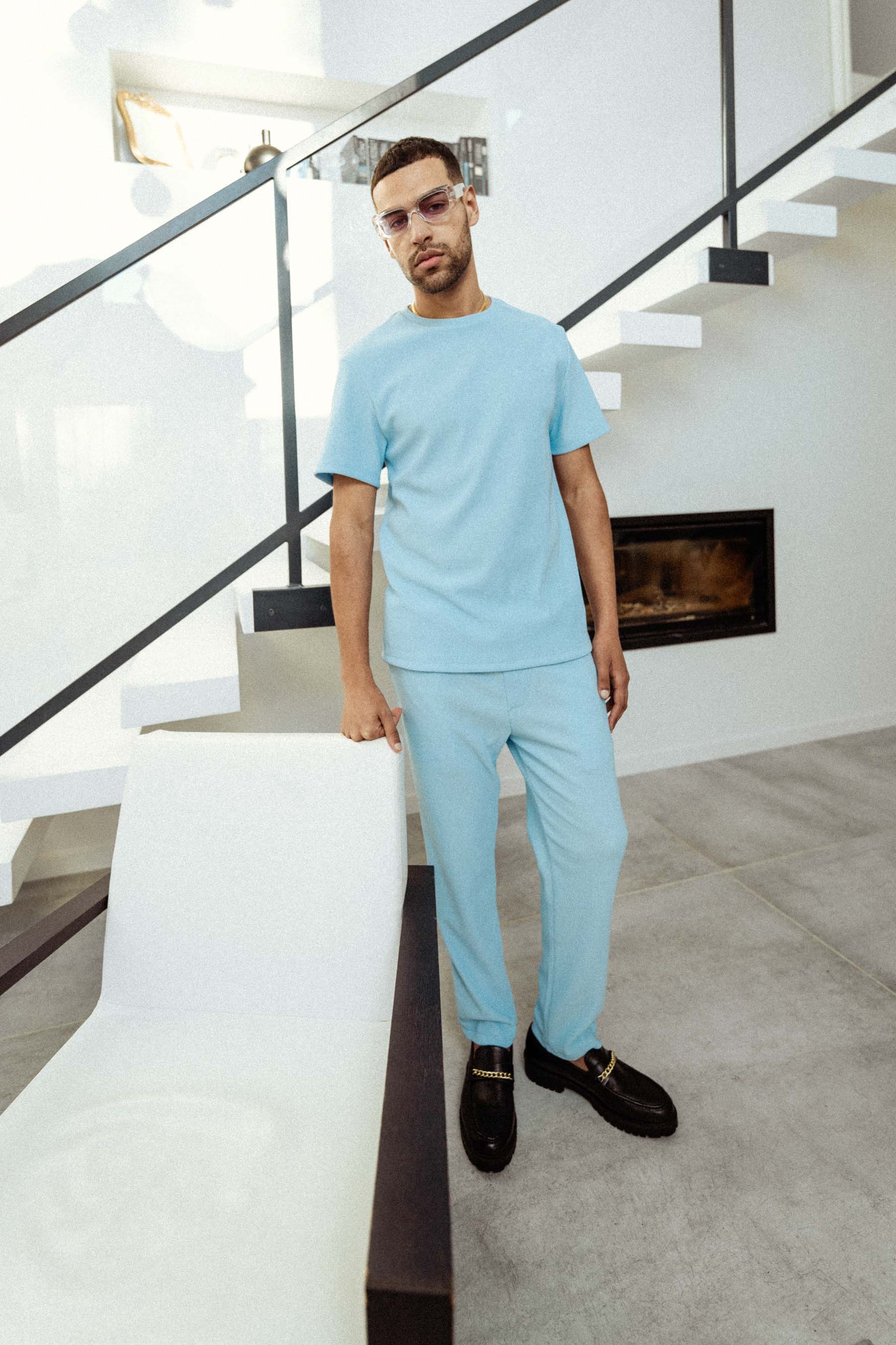 Pleated pants light Blue