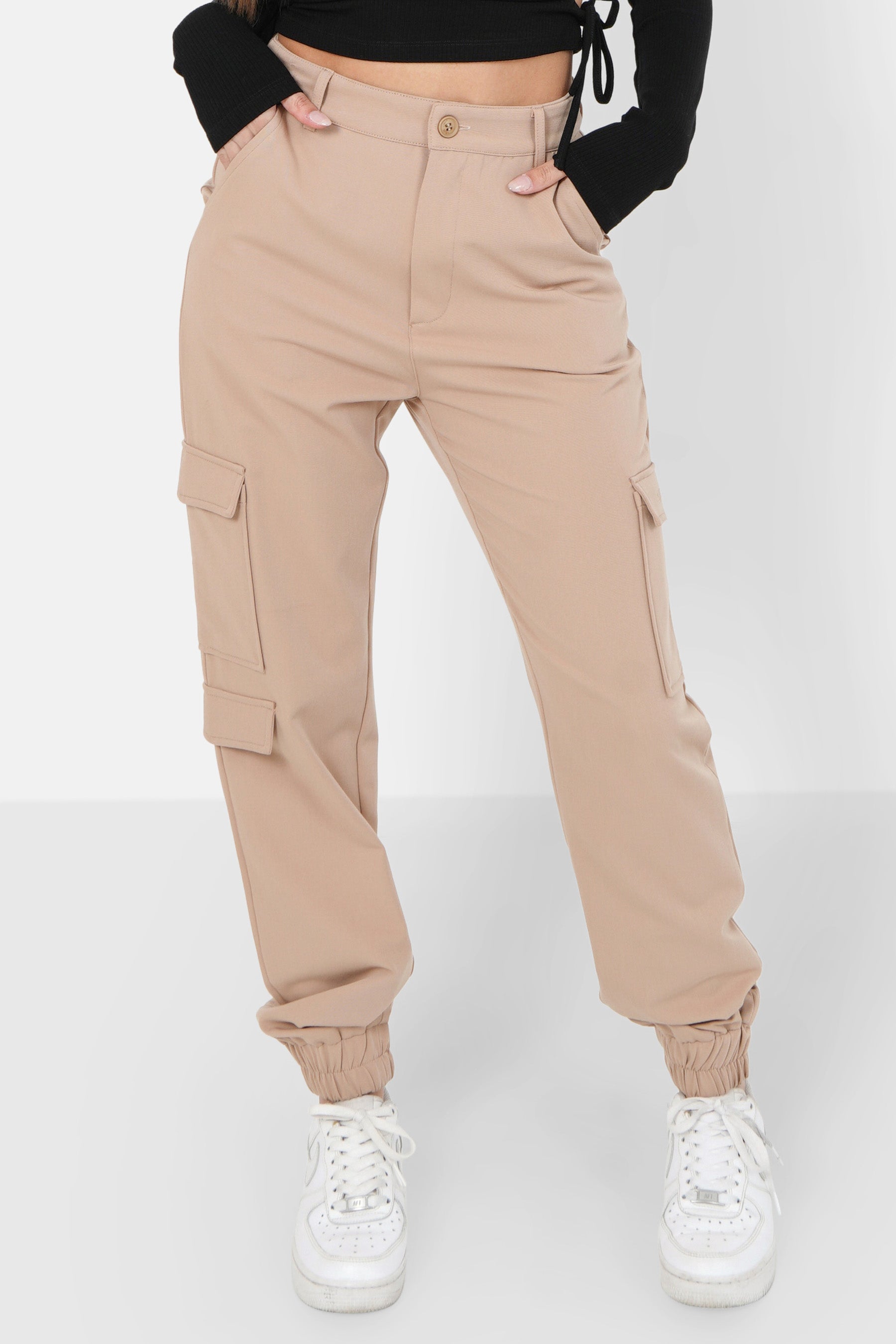 Embroidered cargo pants Beige