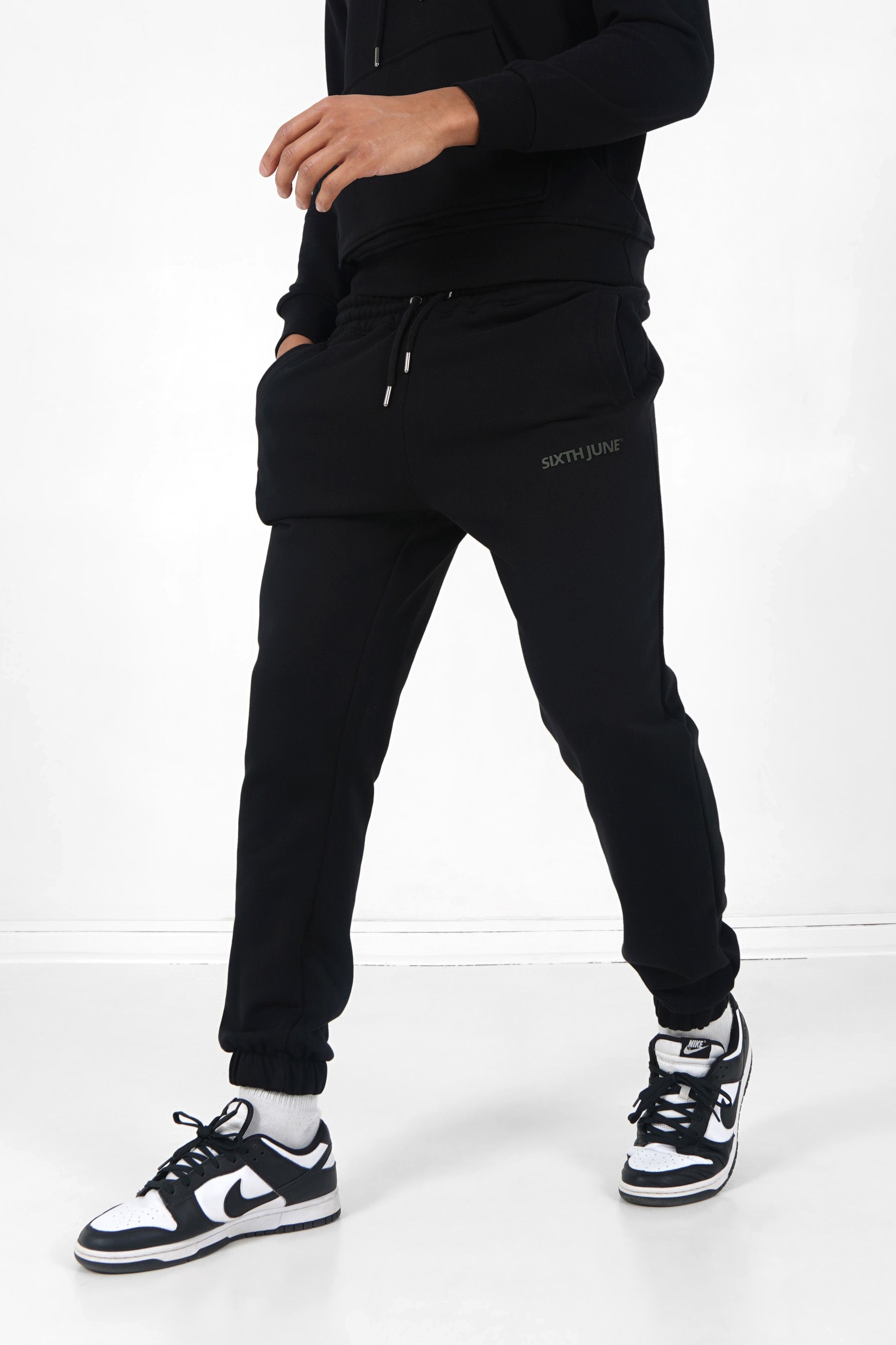 Sixth June - Jogging + sweat capuche logo gommé Noir