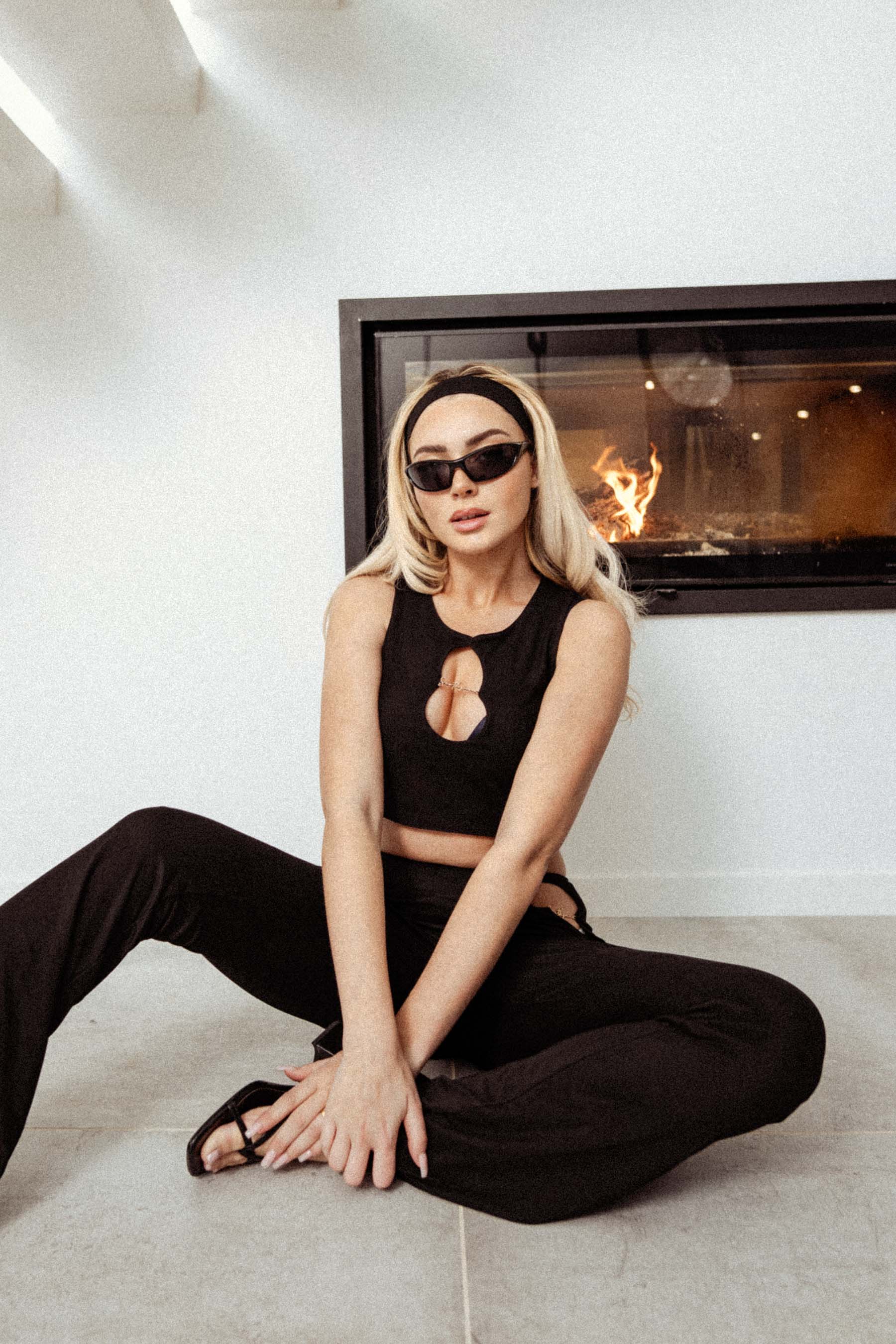 Front opening jewel crop top Black