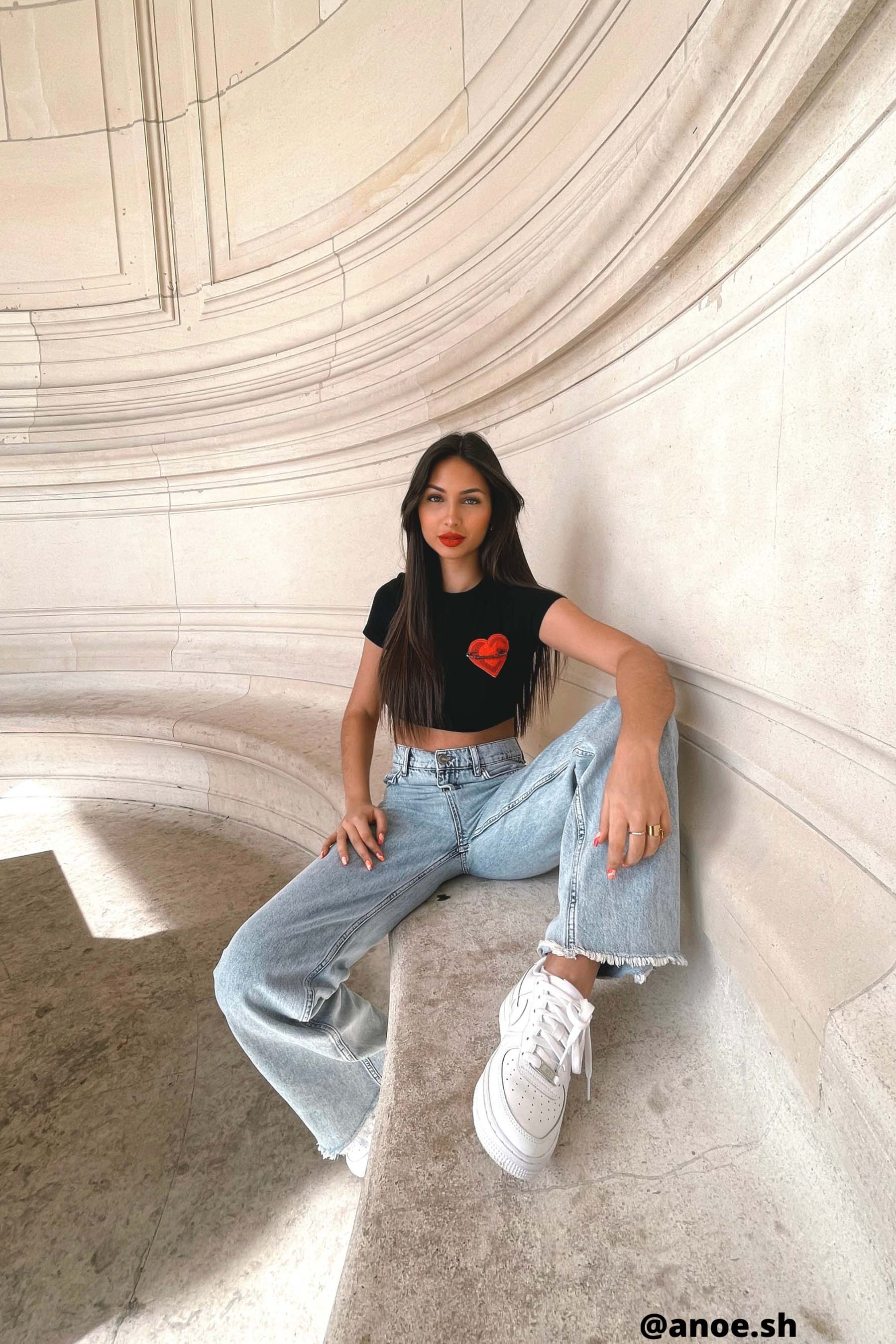 Top coeur brodé Noir