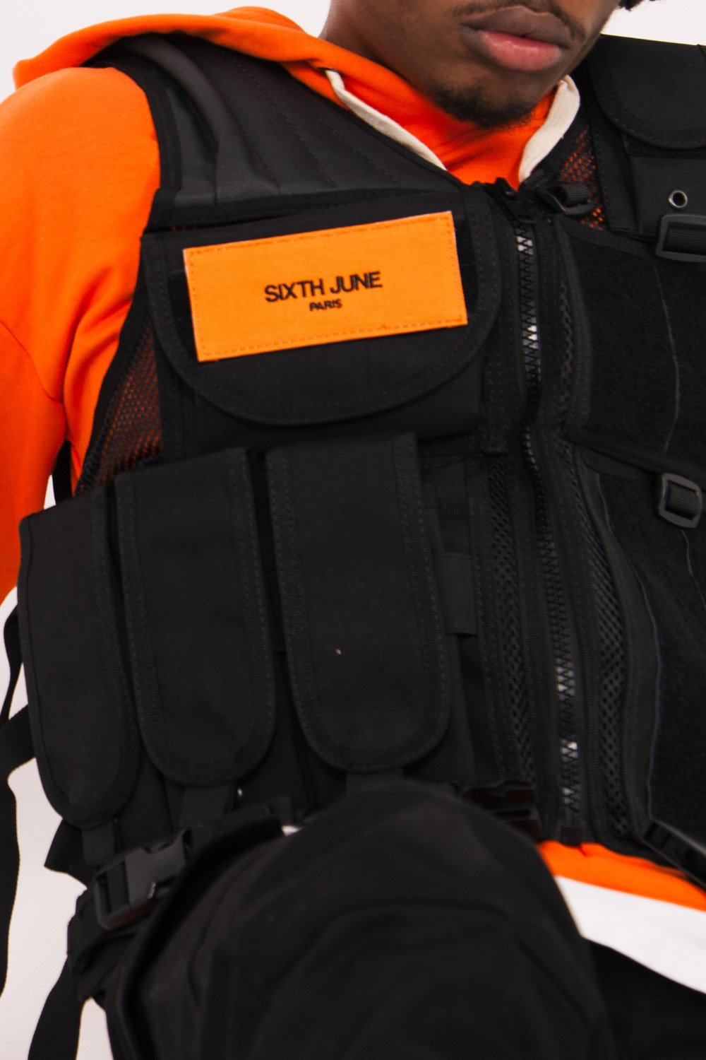 Sixth June - Gilet tactique poches propaganda Noir