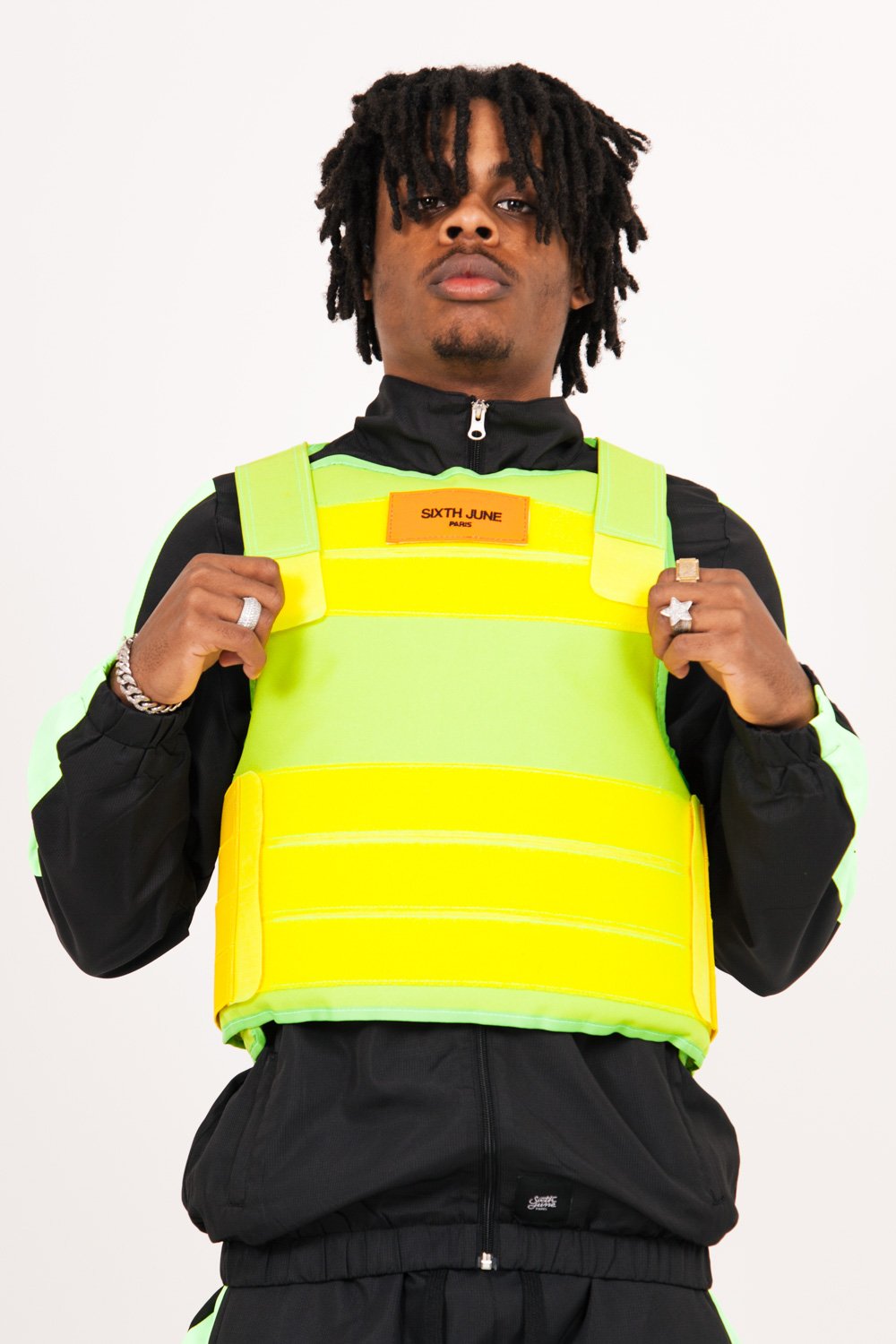 Neongrüne taktische Jacke mit Aufnäher