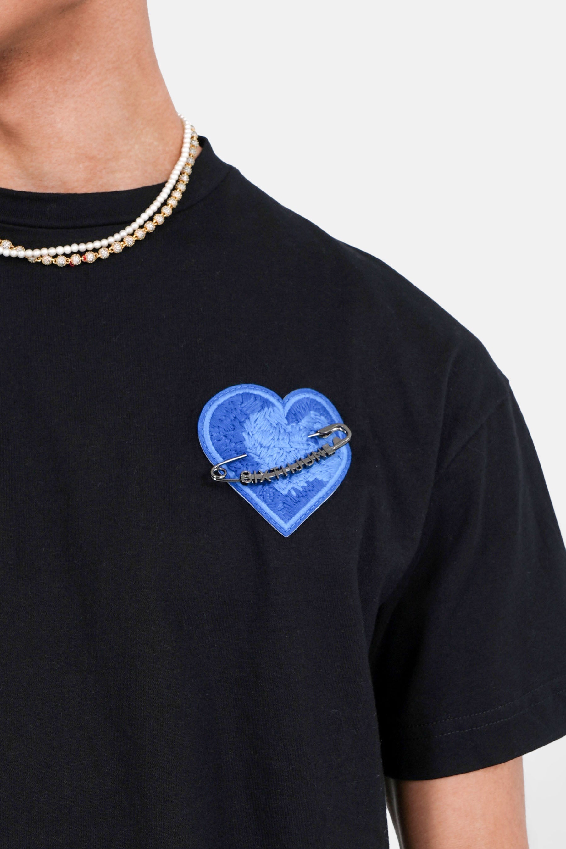Embroidered heart logo t-shirt Black