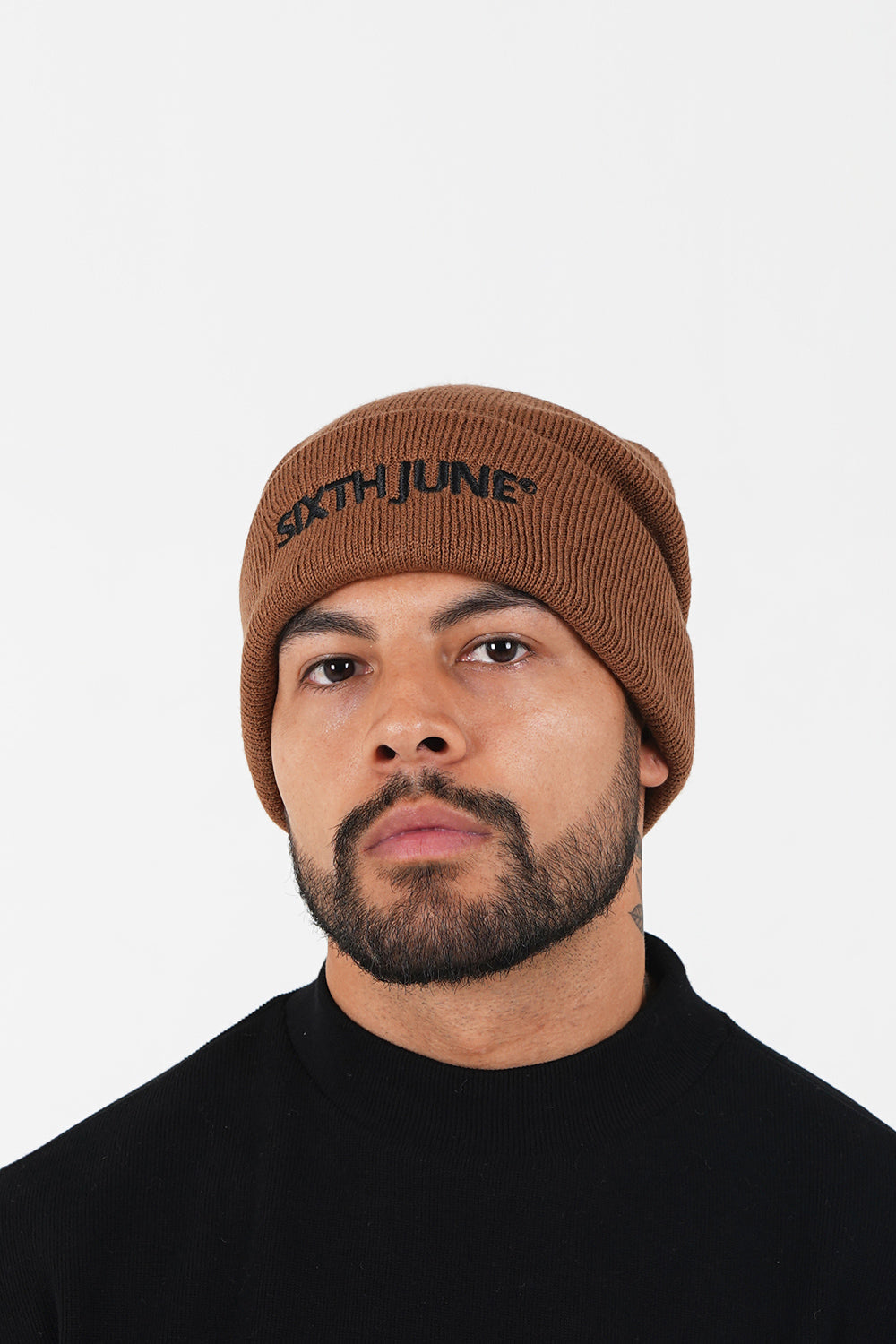 Sixth June - Bonnet mixte logo brodé Marron
