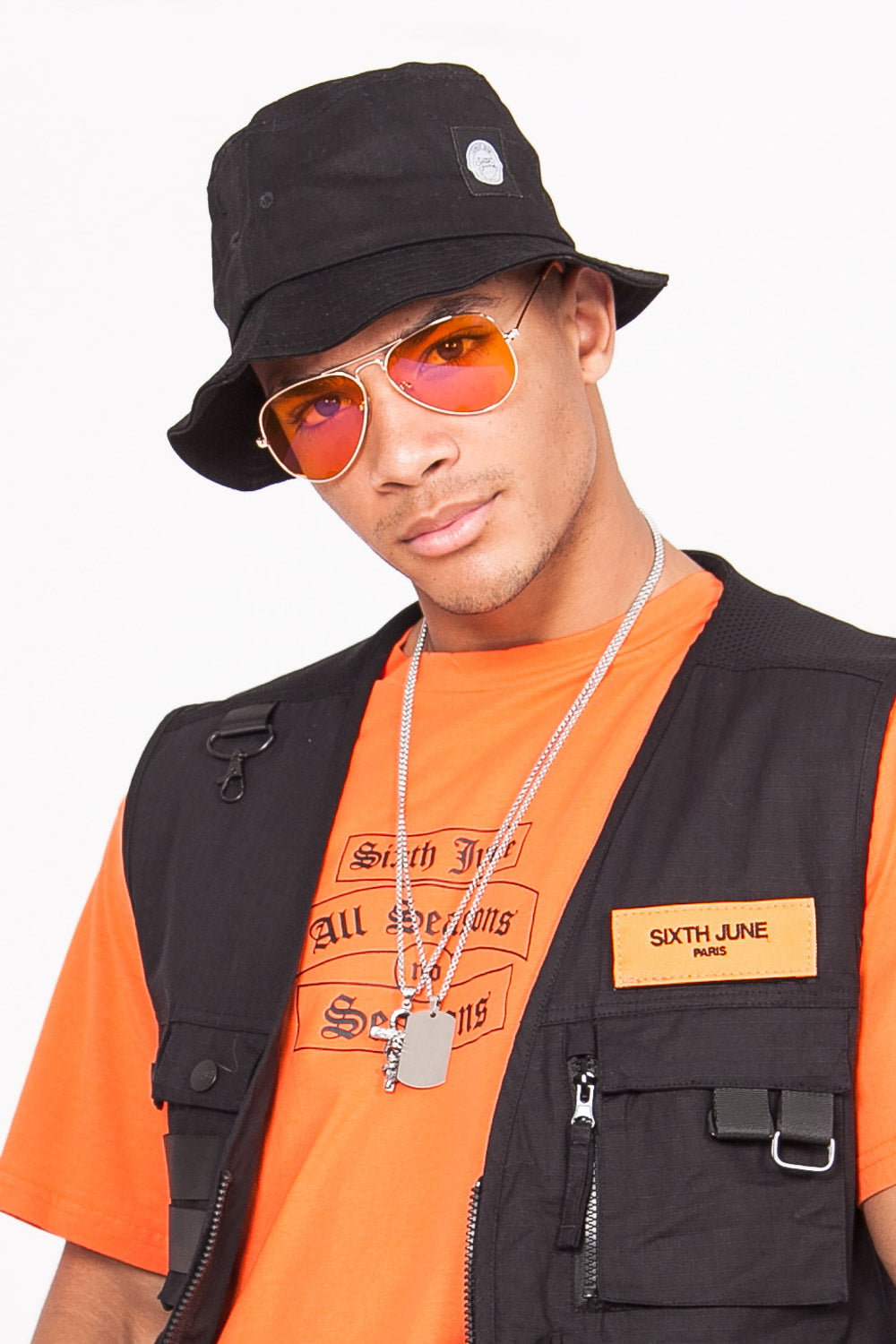 Sixth June - Bob noir 047YS