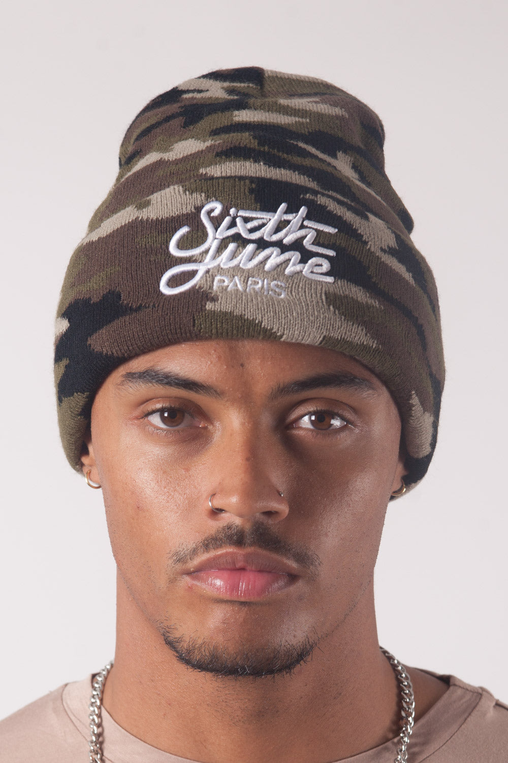 Sixth June - Bonnet camouflage logo vert